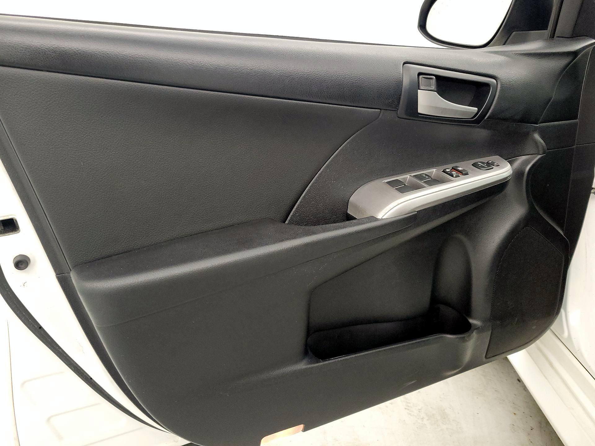 Thumbnail: 2014 Toyota Camry - 12