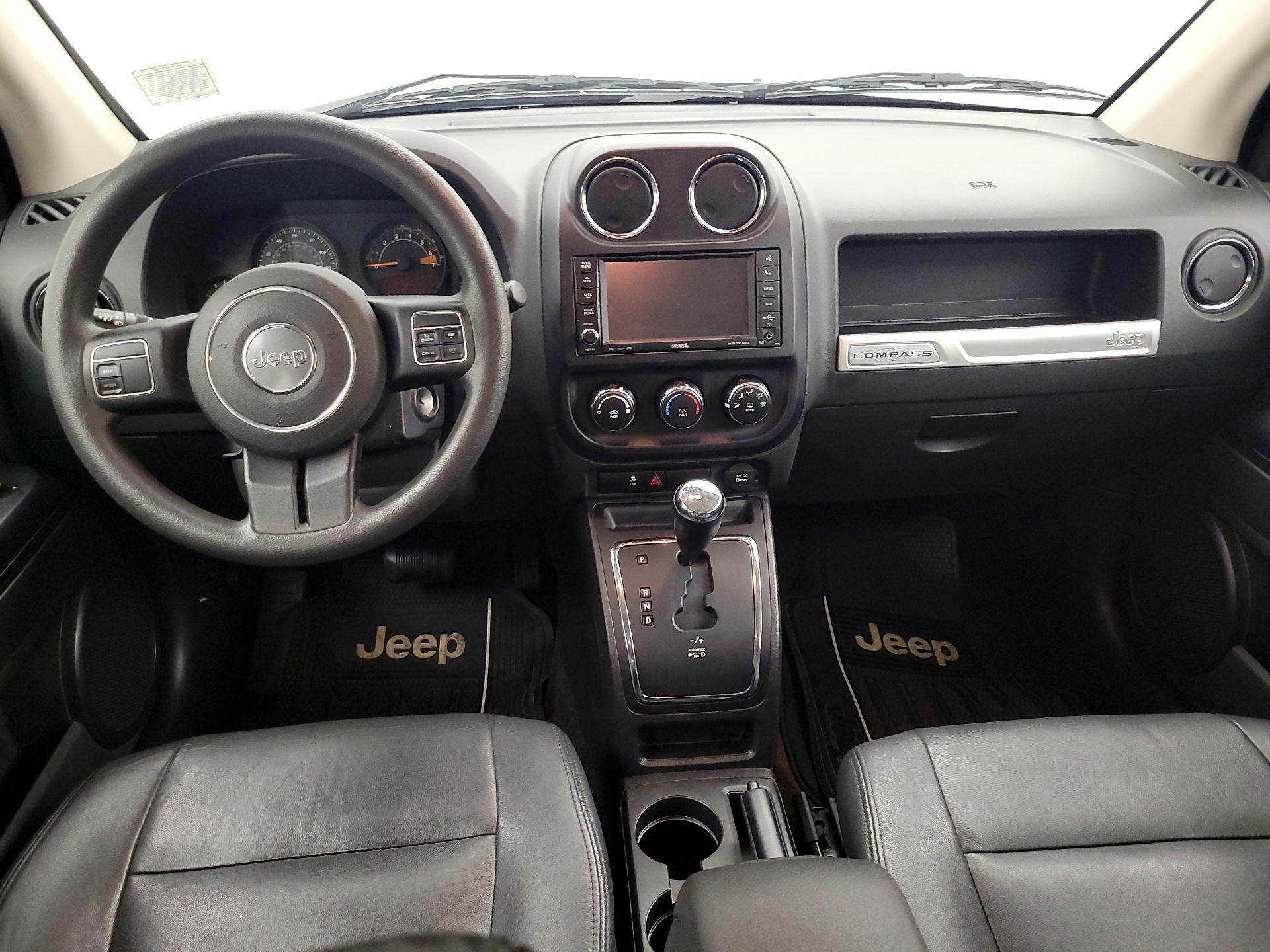 Thumbnail: 2014 Jeep Compass - 9