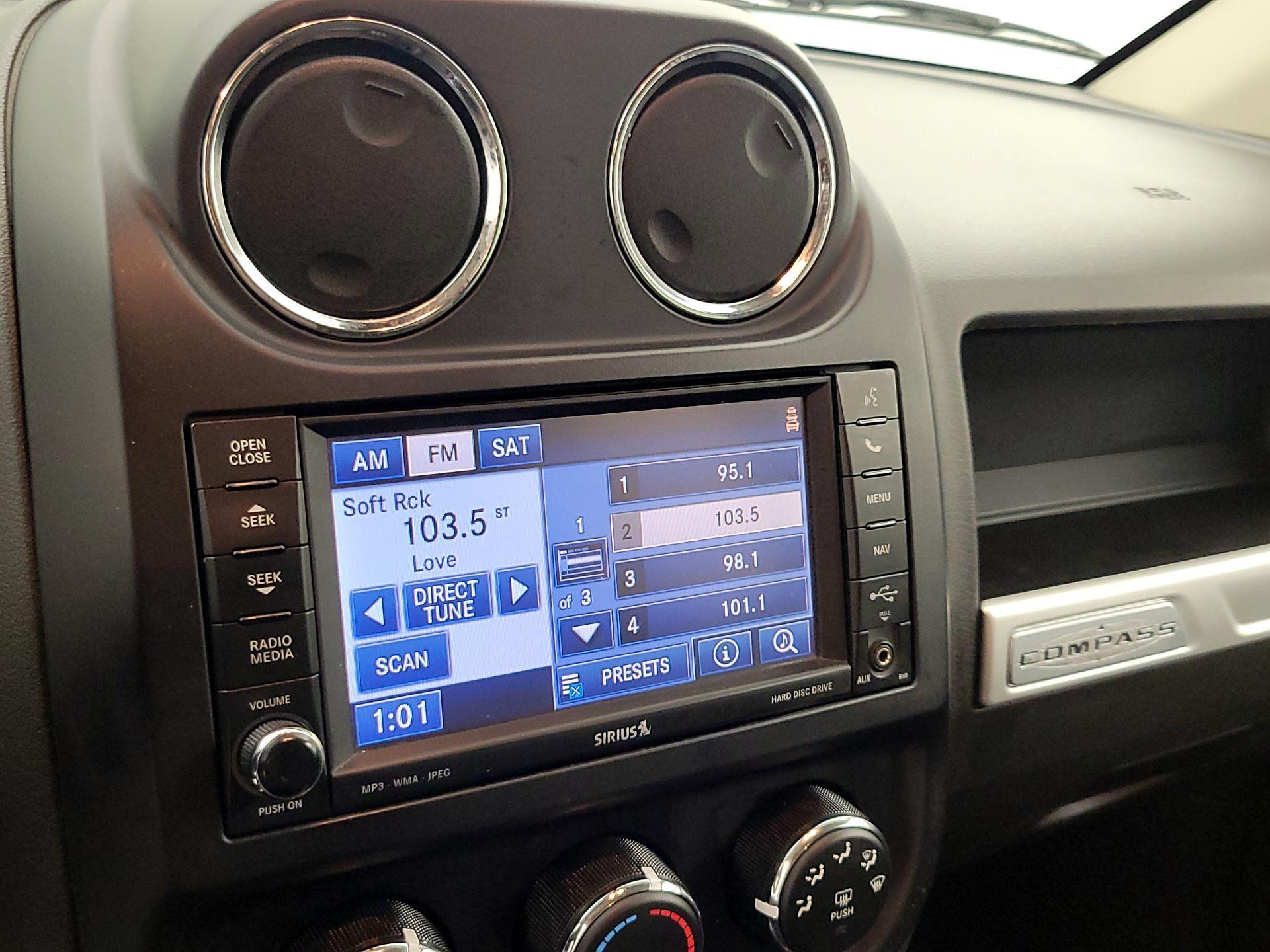 Thumbnail: 2014 Jeep Compass - 13