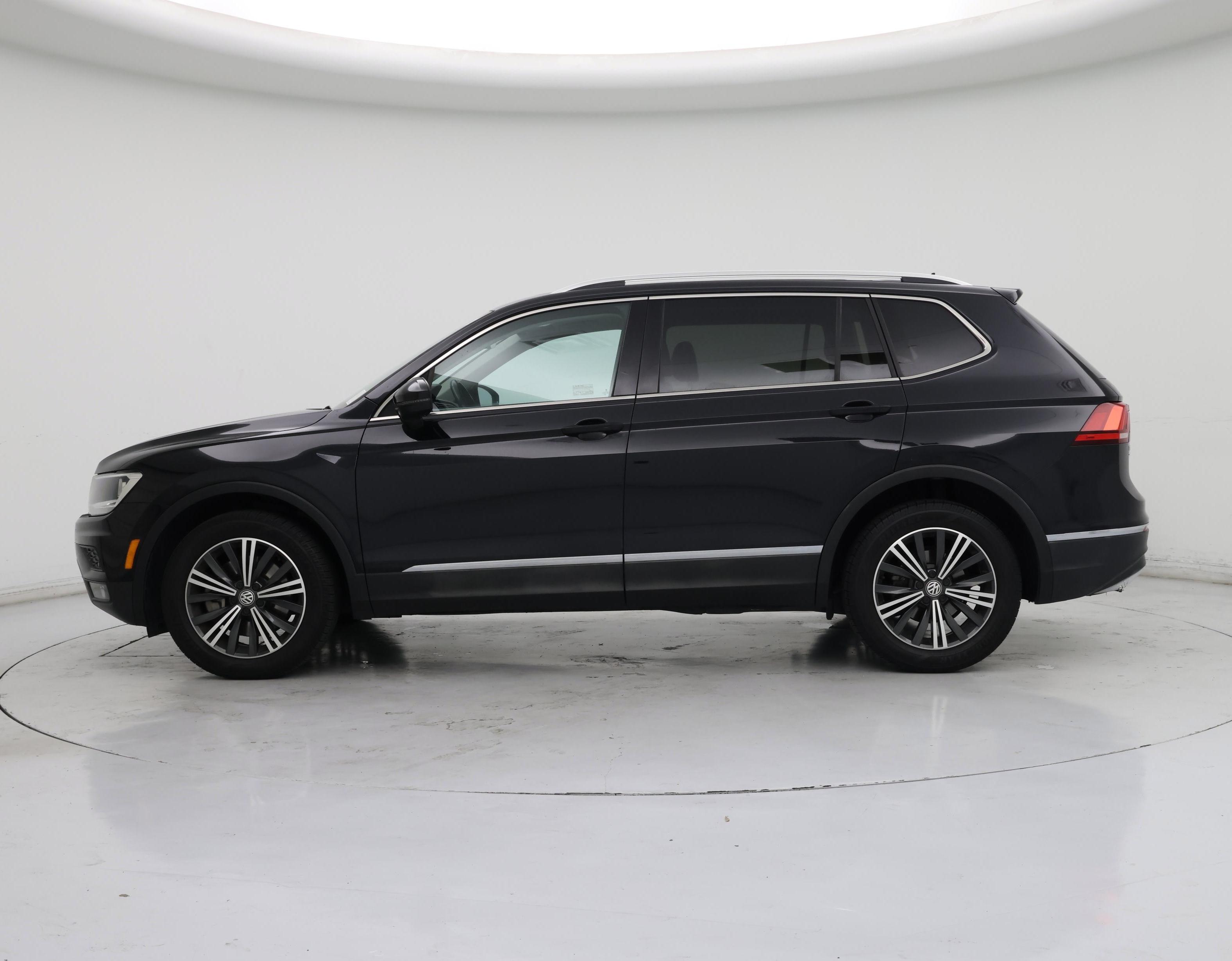 Thumbnail: 2019 Volkswagen Tiguan - 3