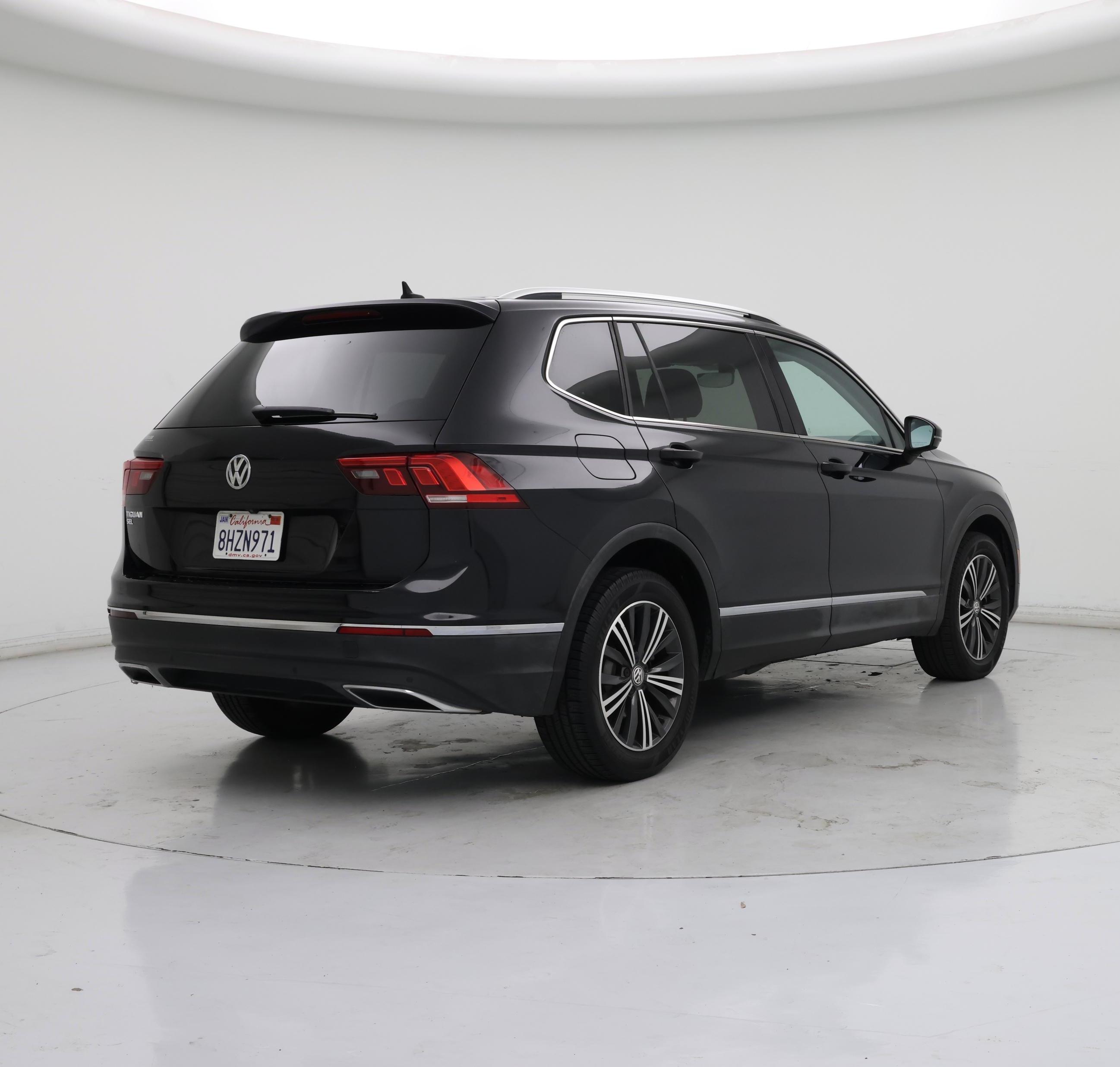 Thumbnail: 2019 Volkswagen Tiguan - 8