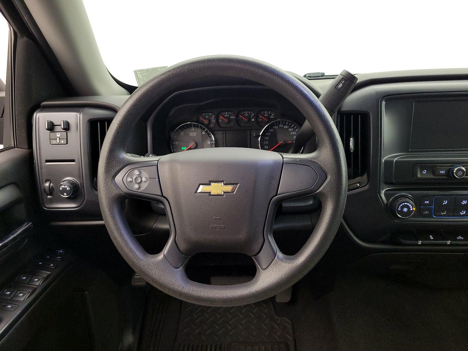 Thumbnail: 2018 Chevrolet Silverado 1500 - 10