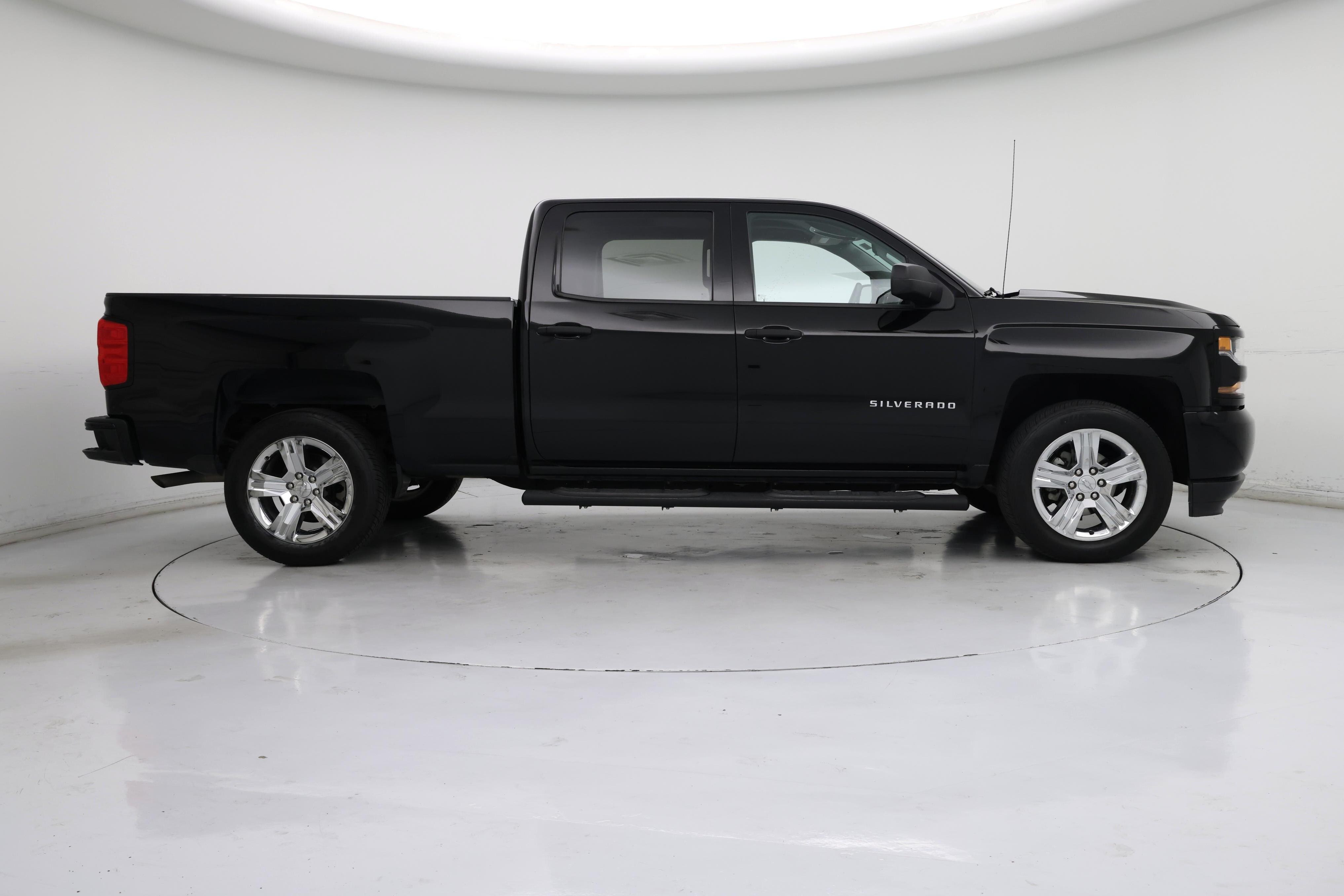 Thumbnail: 2018 Chevrolet Silverado 1500 - 7