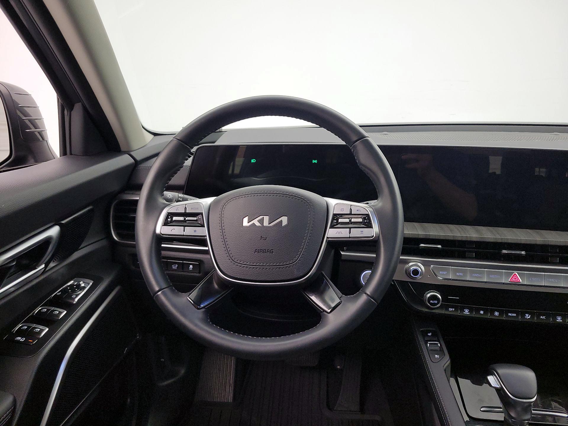 Thumbnail: 2024 Kia Telluride - 10