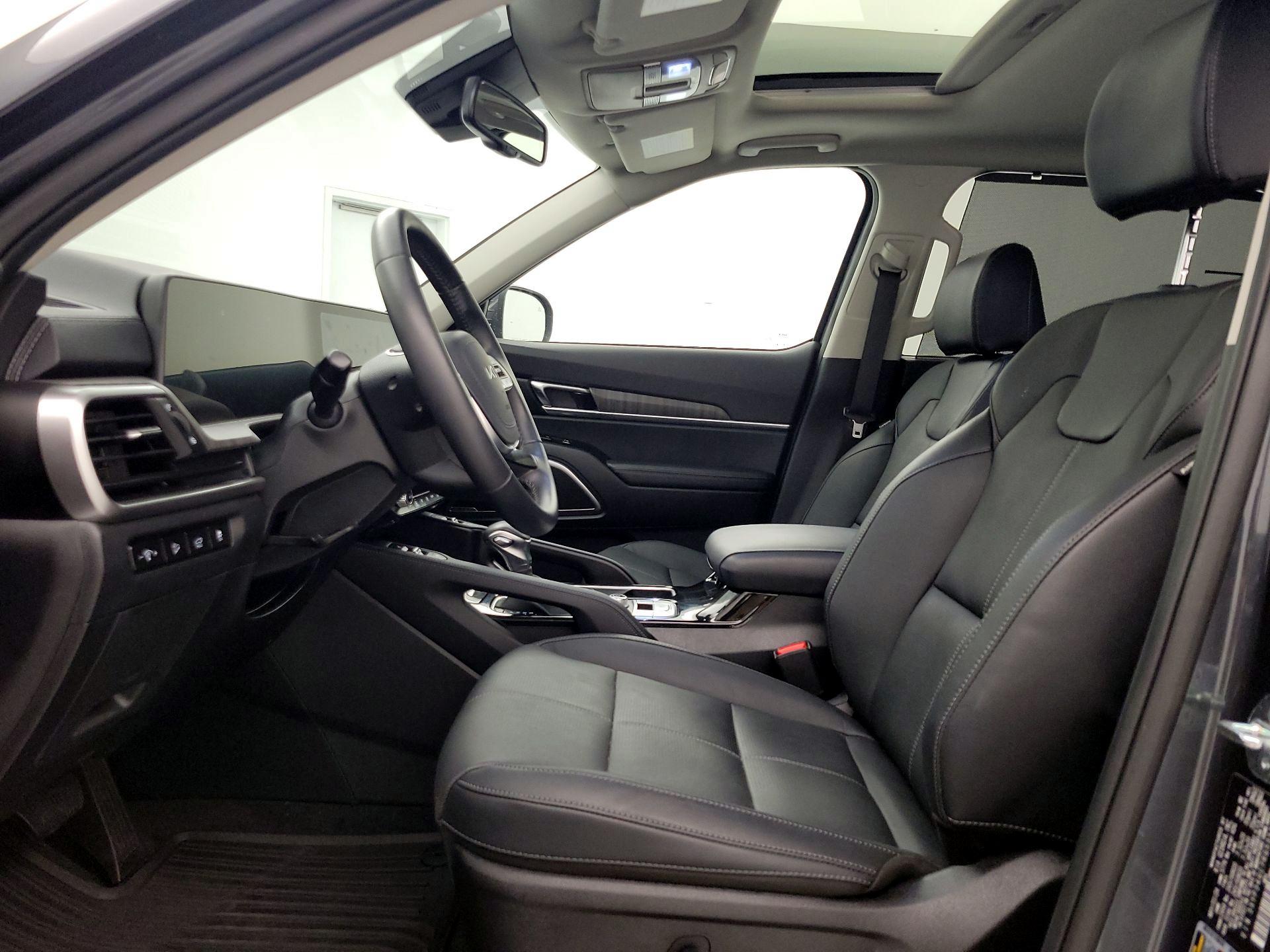 Thumbnail: 2024 Kia Telluride - 11
