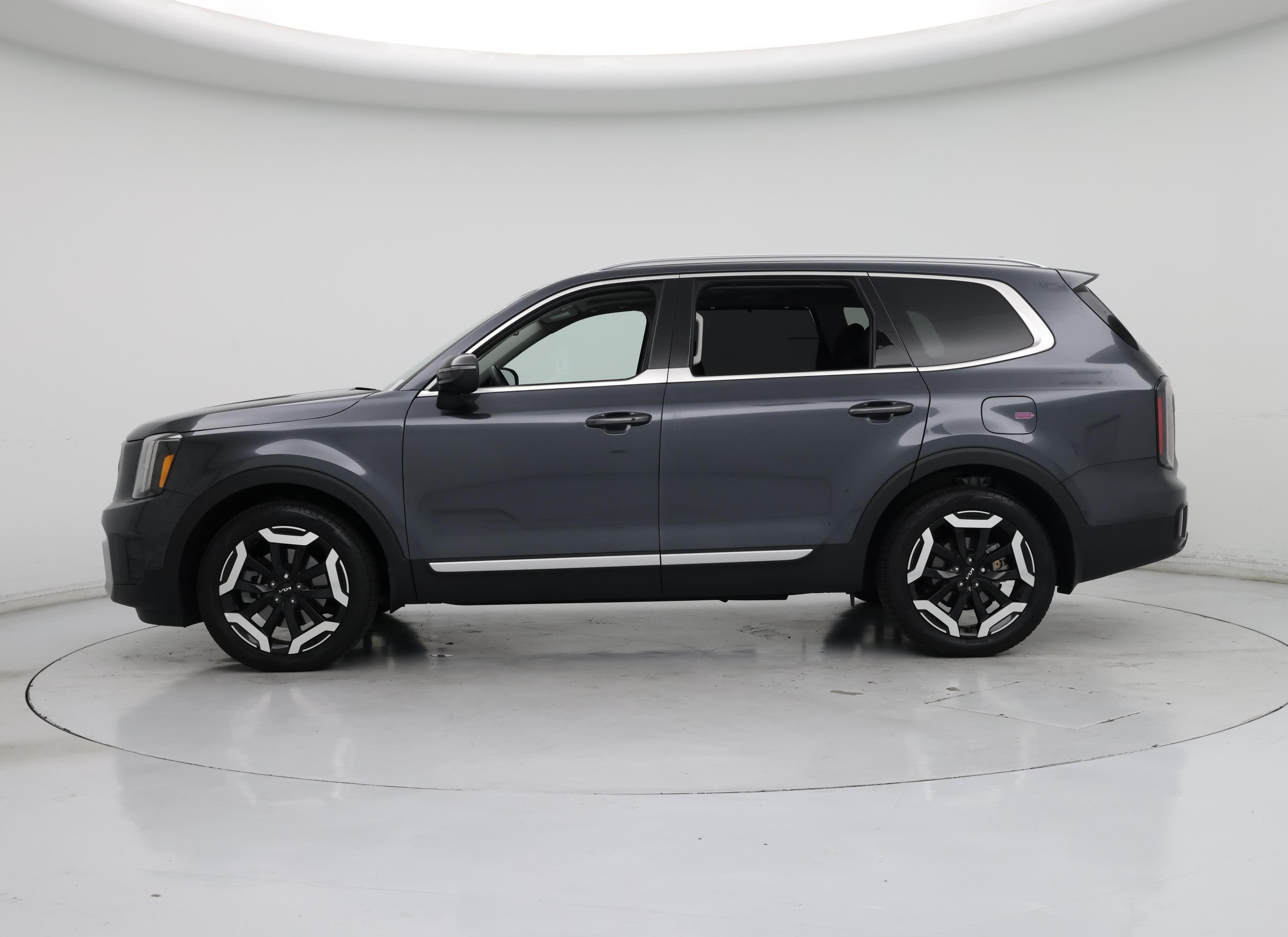 Thumbnail: 2024 Kia Telluride - 3