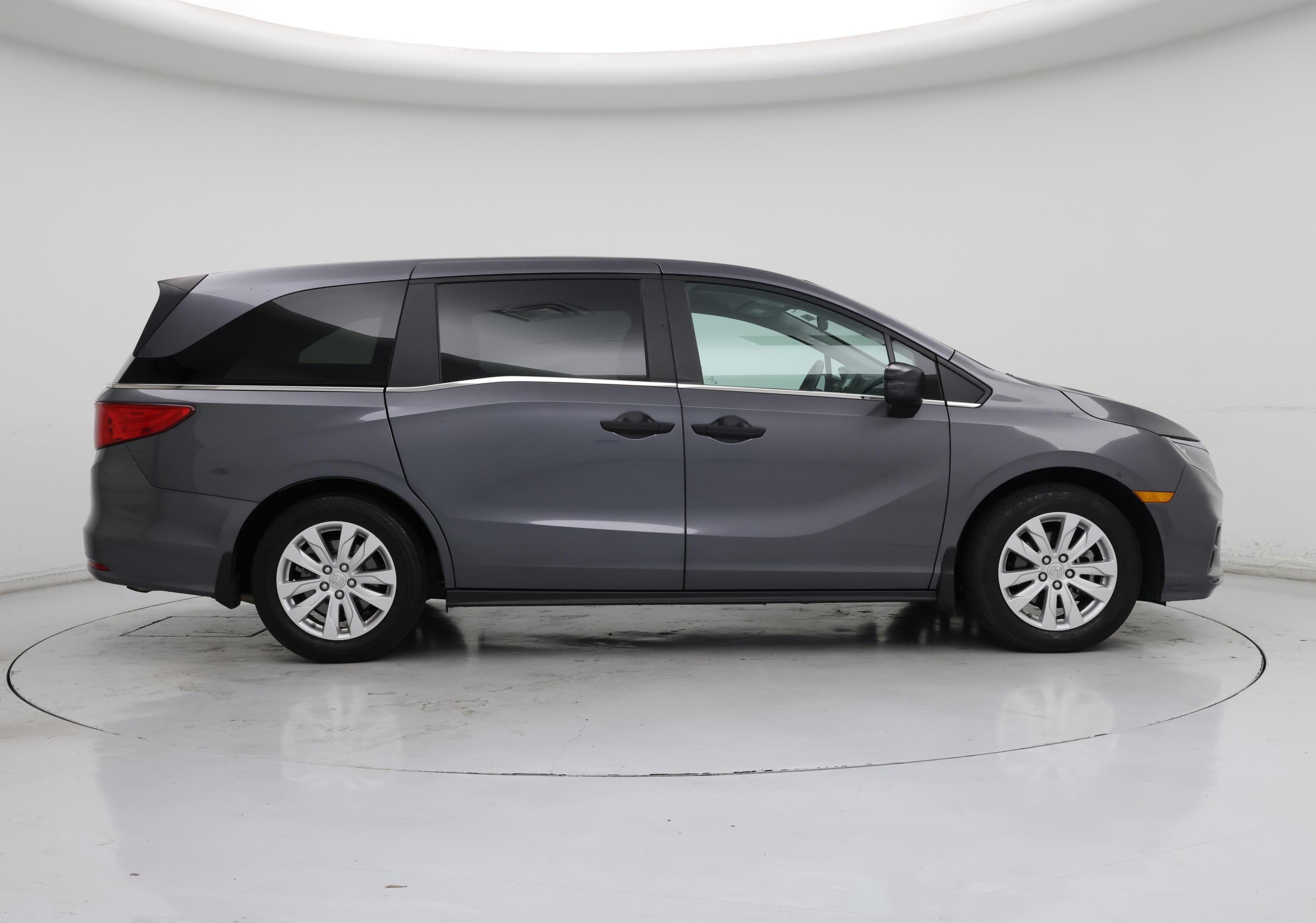 Thumbnail: 2018 Honda Odyssey - 7
