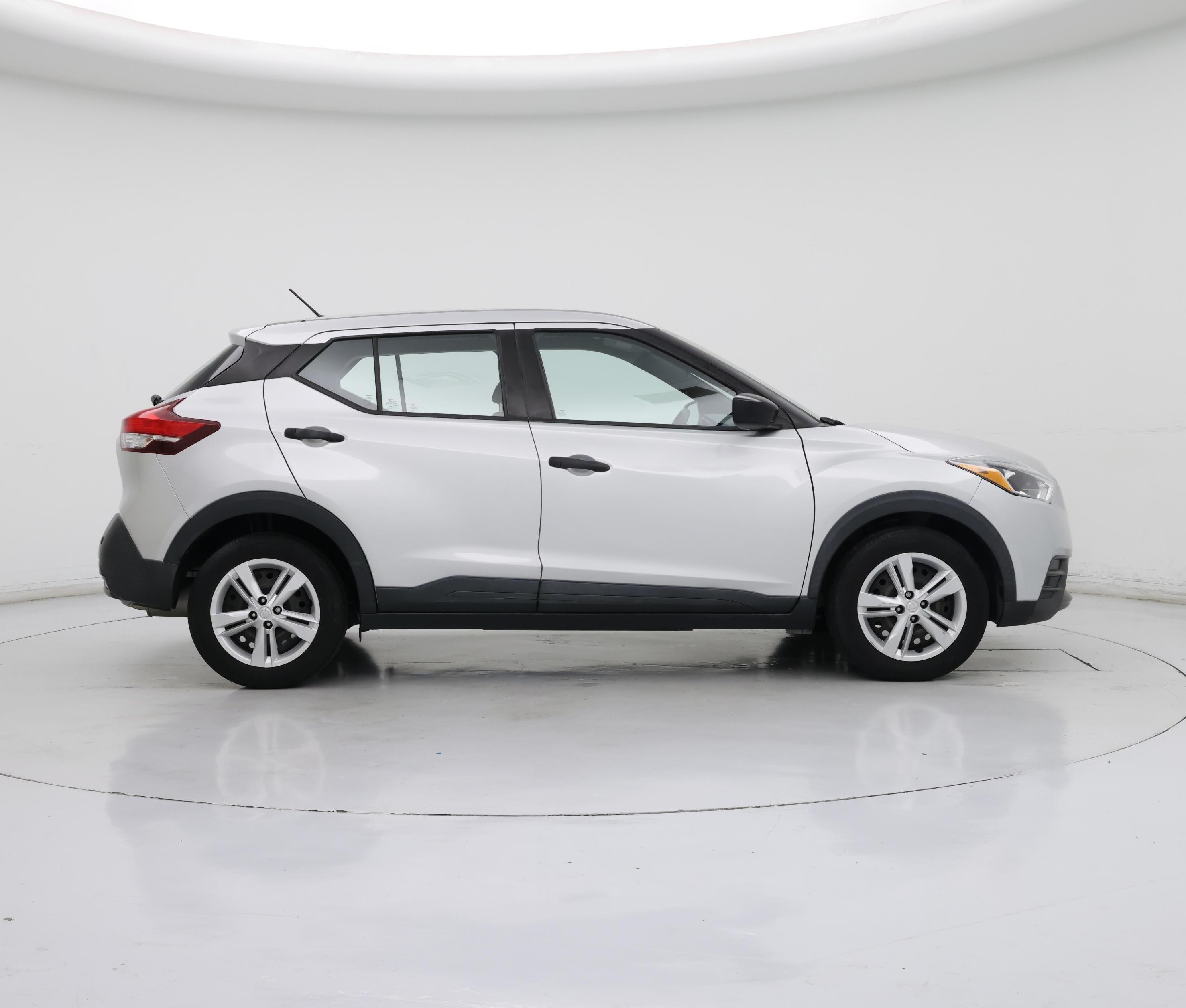Thumbnail: 2020 Nissan Kicks - 7