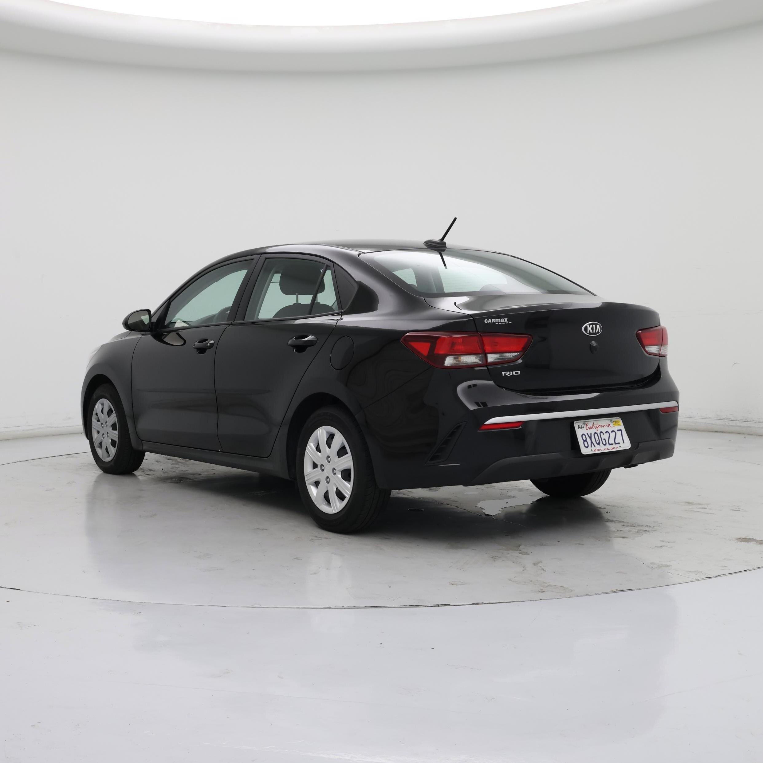 Thumbnail: 2021 Kia Rio - 2