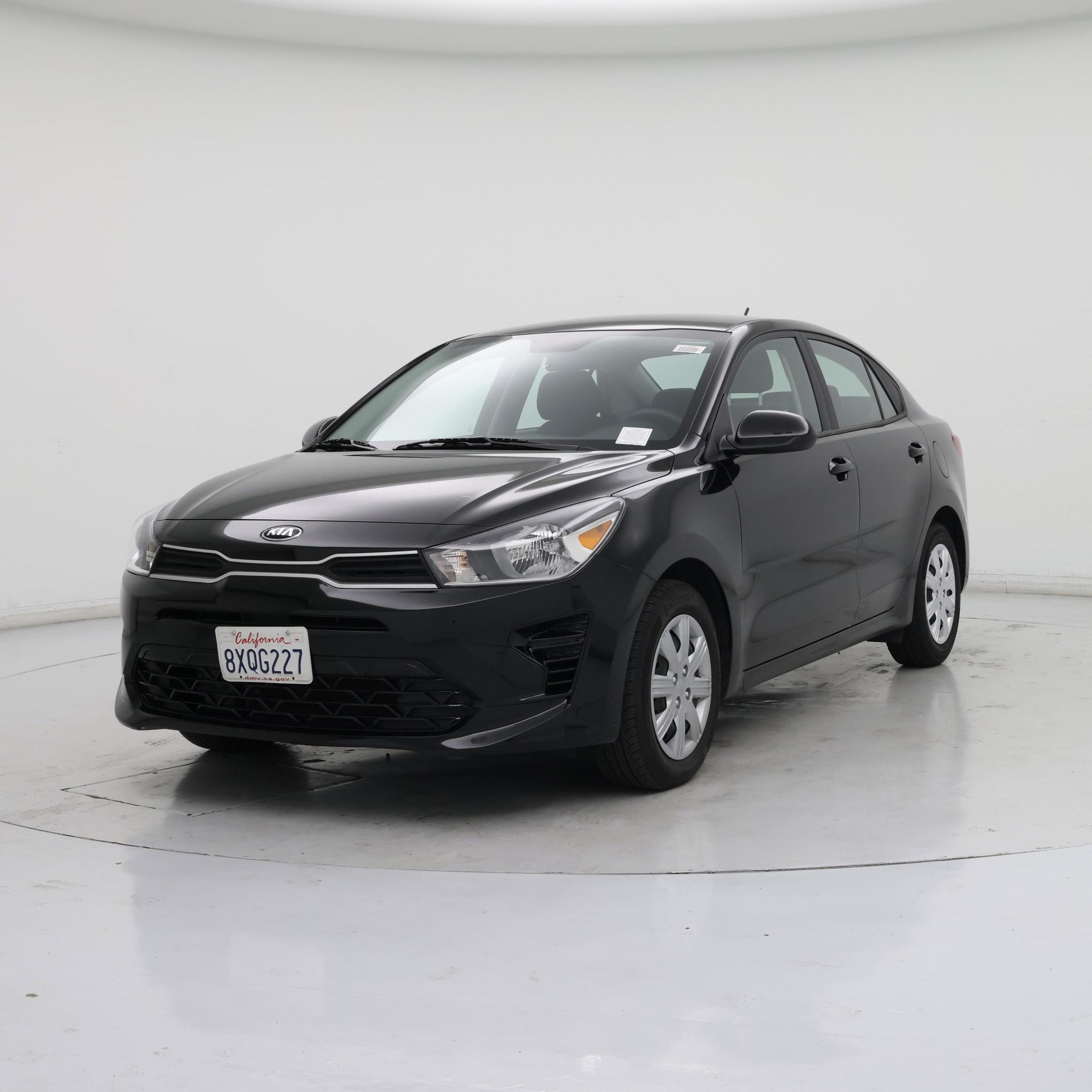 Thumbnail: 2021 Kia Rio - 4