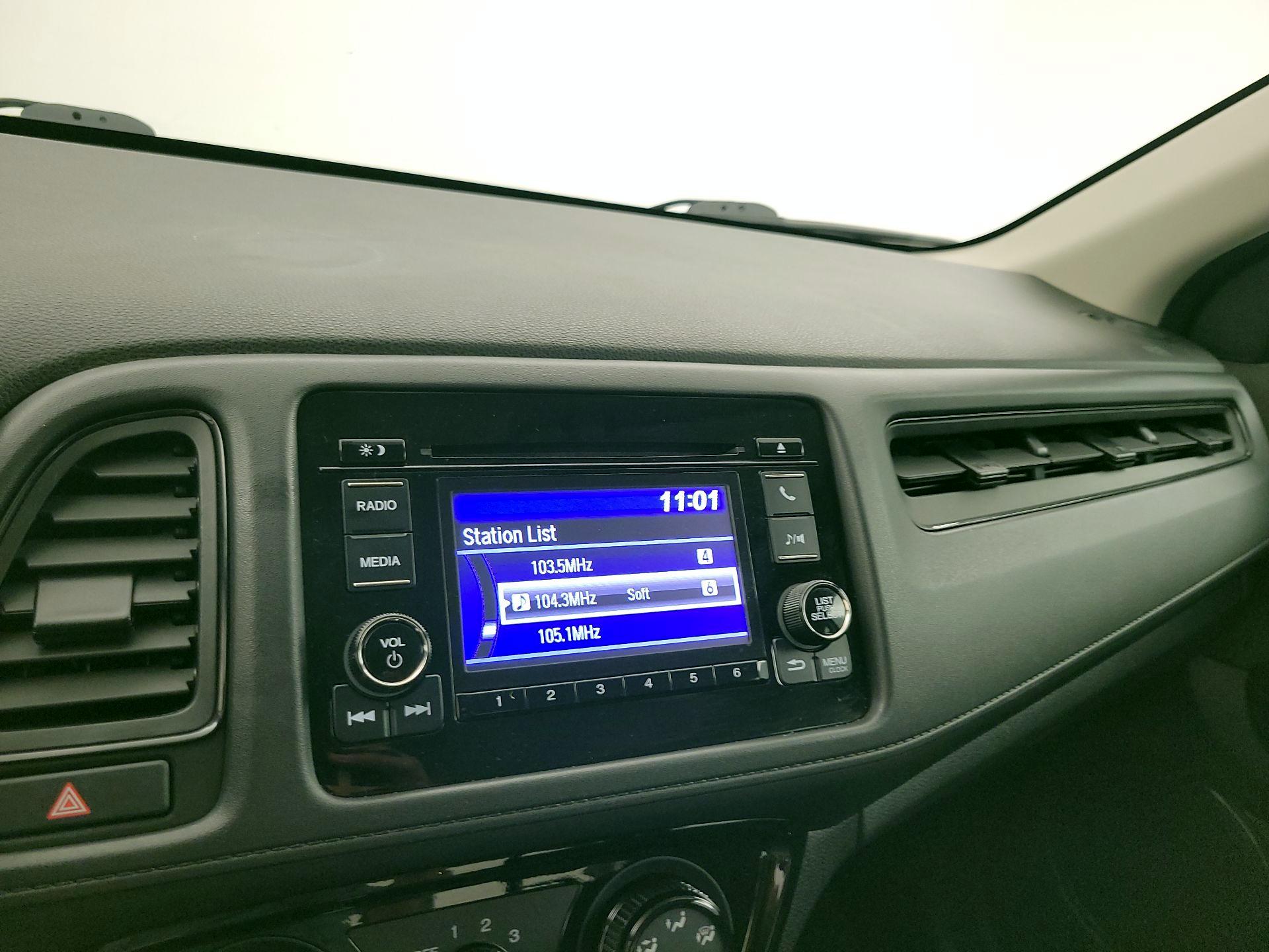Thumbnail: 2020 Honda HR-V - 15