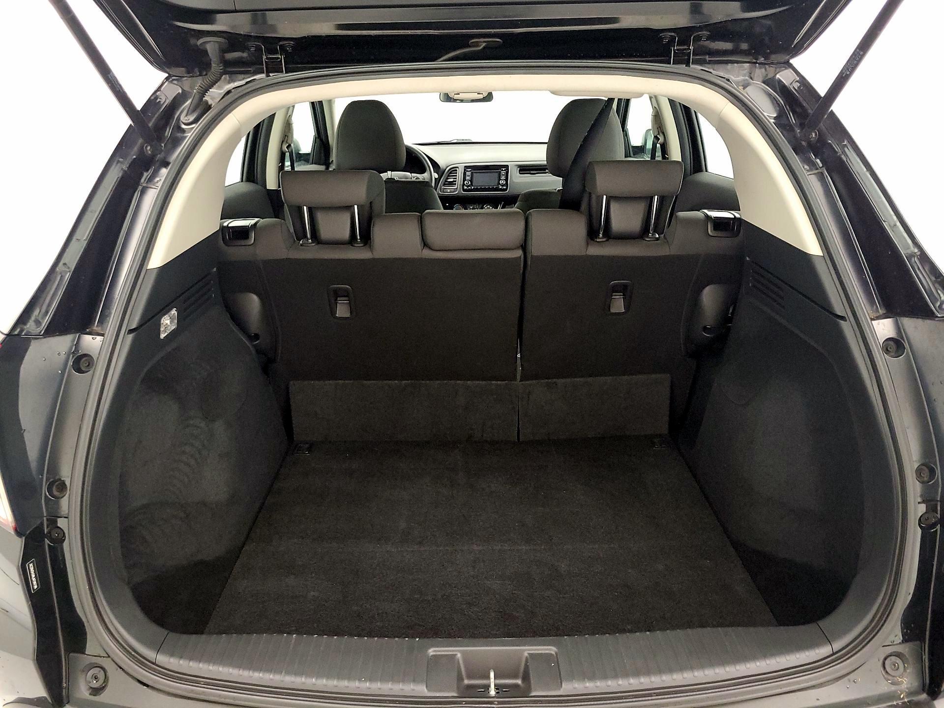 Thumbnail: 2020 Honda HR-V - 19