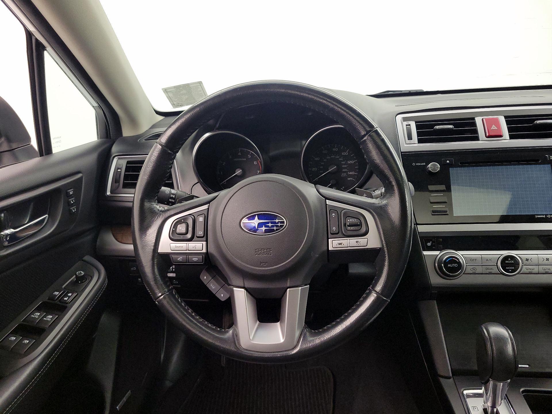 Thumbnail: 2016 Subaru Outback - 10