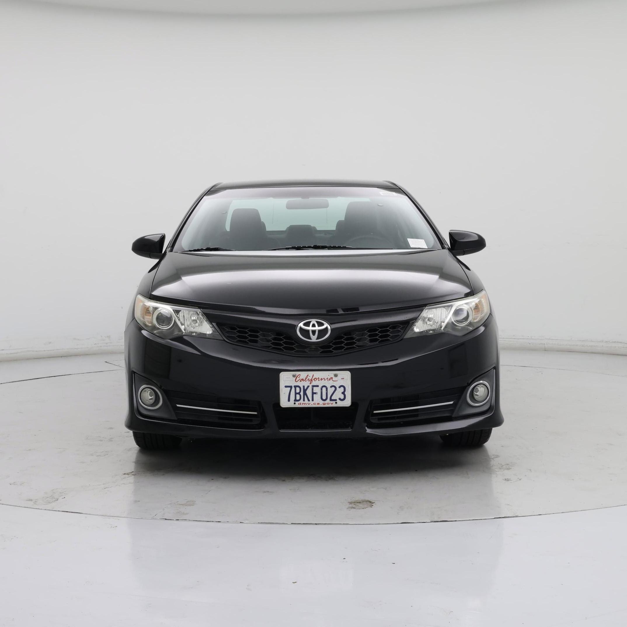 Thumbnail: 2013 Toyota Camry - 5