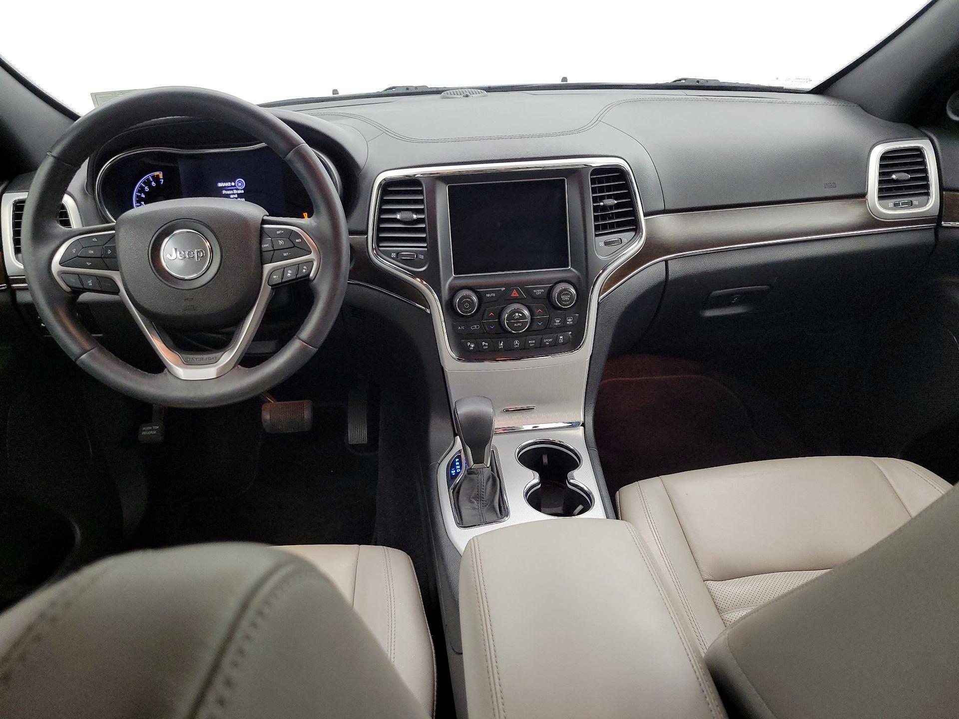 Thumbnail: 2018 Jeep Grand Cherokee - 9