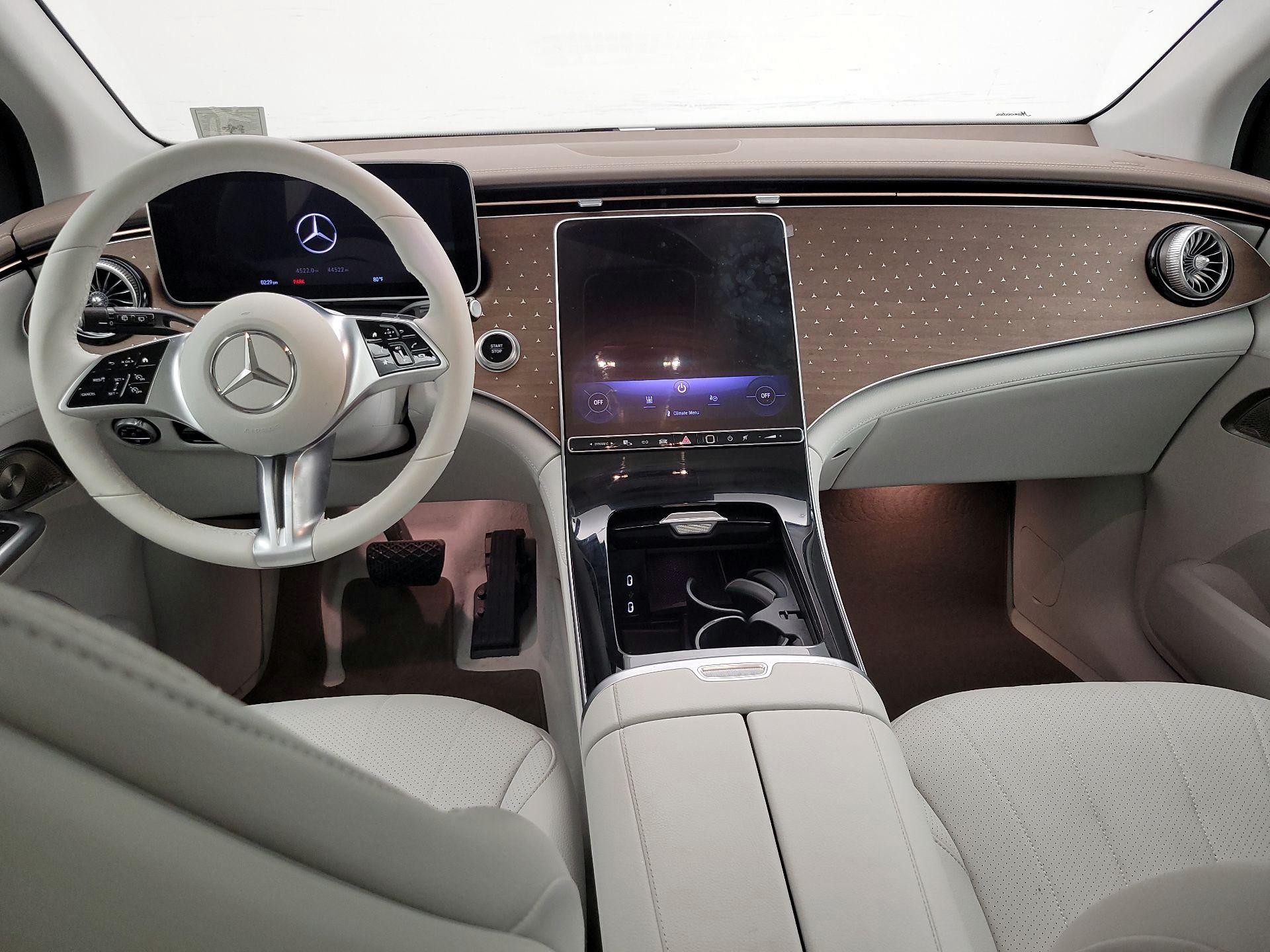 Thumbnail: 2024 Mercedes-Benz EQE - 9