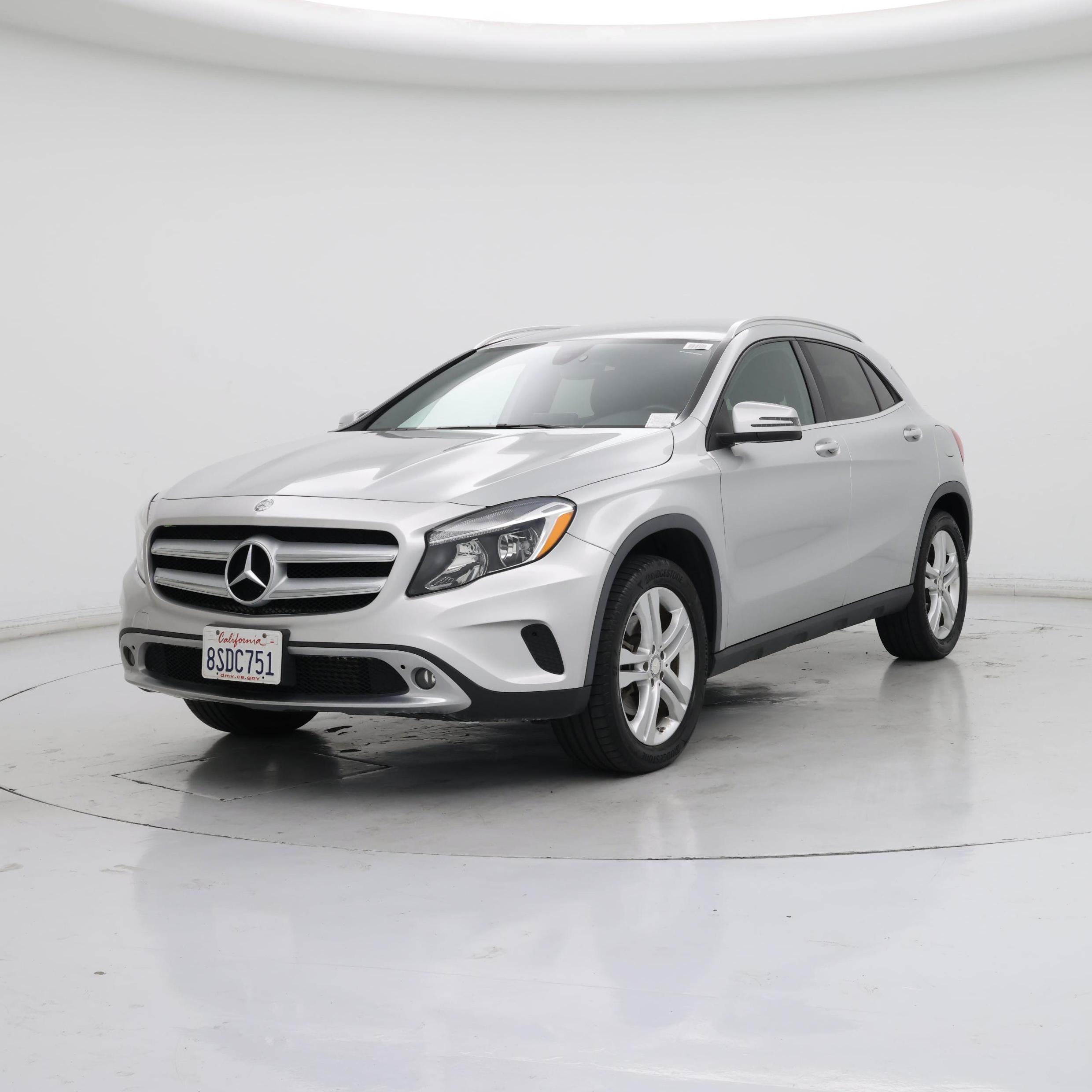 Thumbnail: 2017 Mercedes-Benz GLA - 4