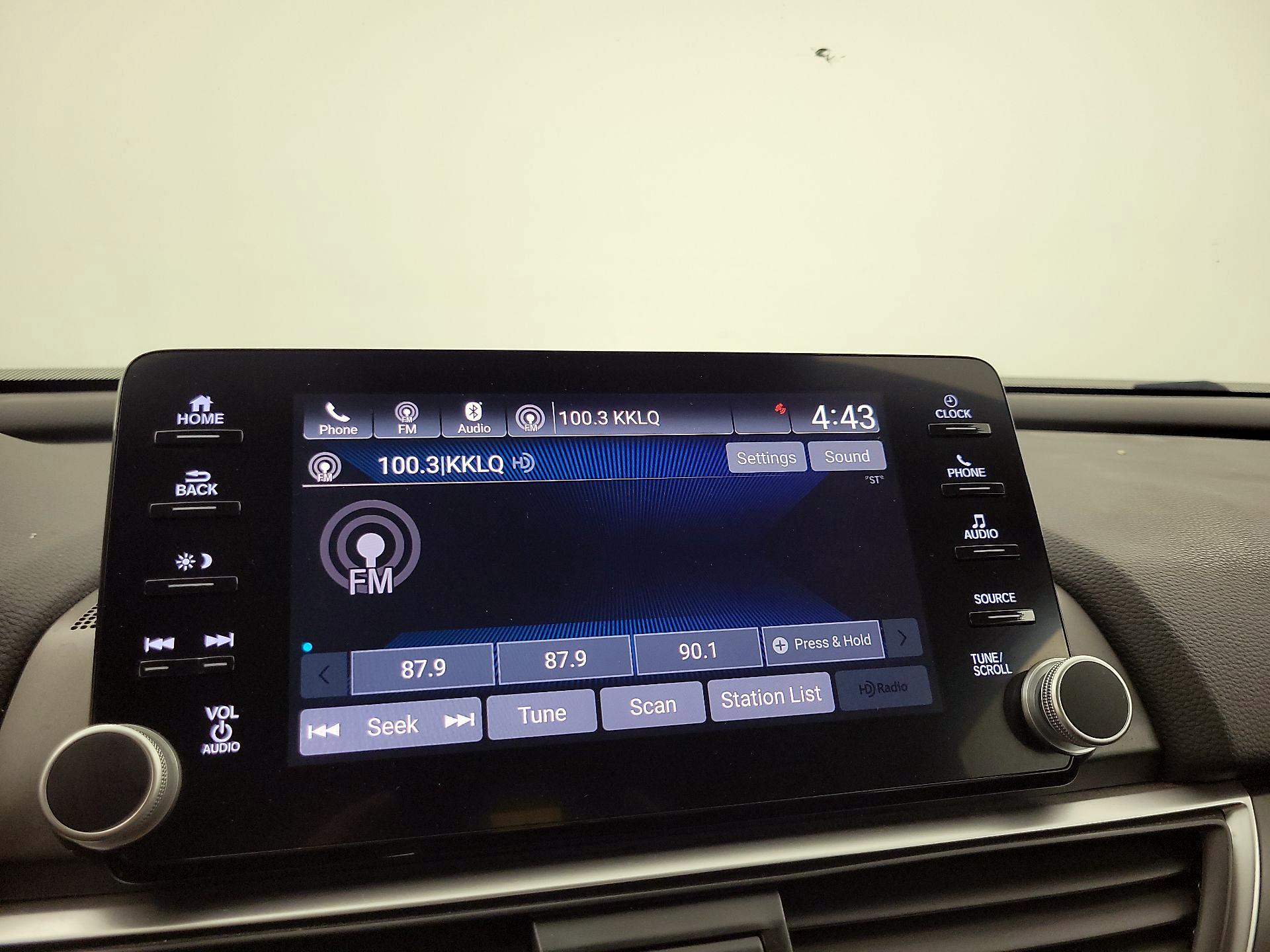 Thumbnail: 2018 Honda Accord - 16