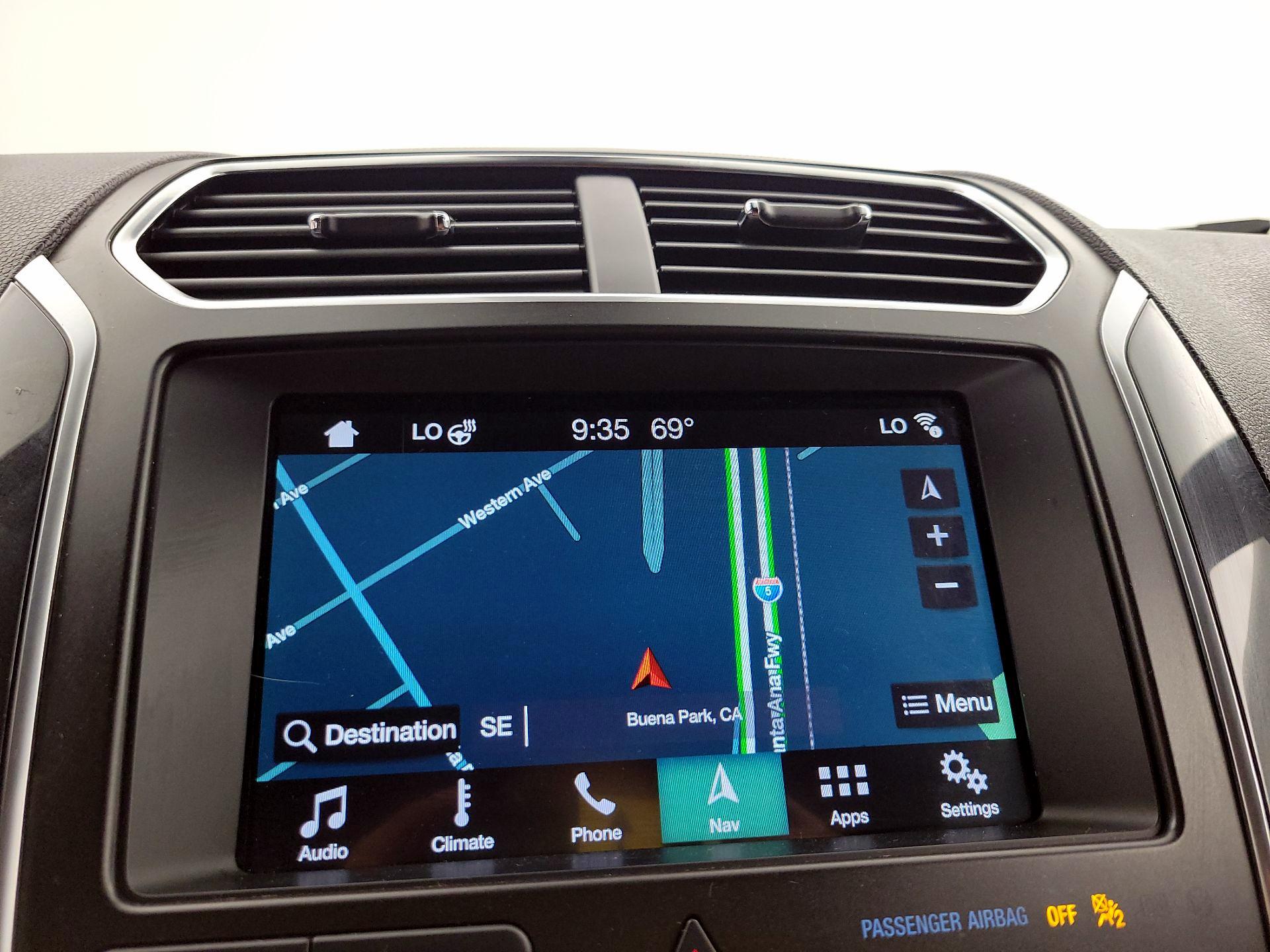 Thumbnail: 2018 Ford Explorer - 14