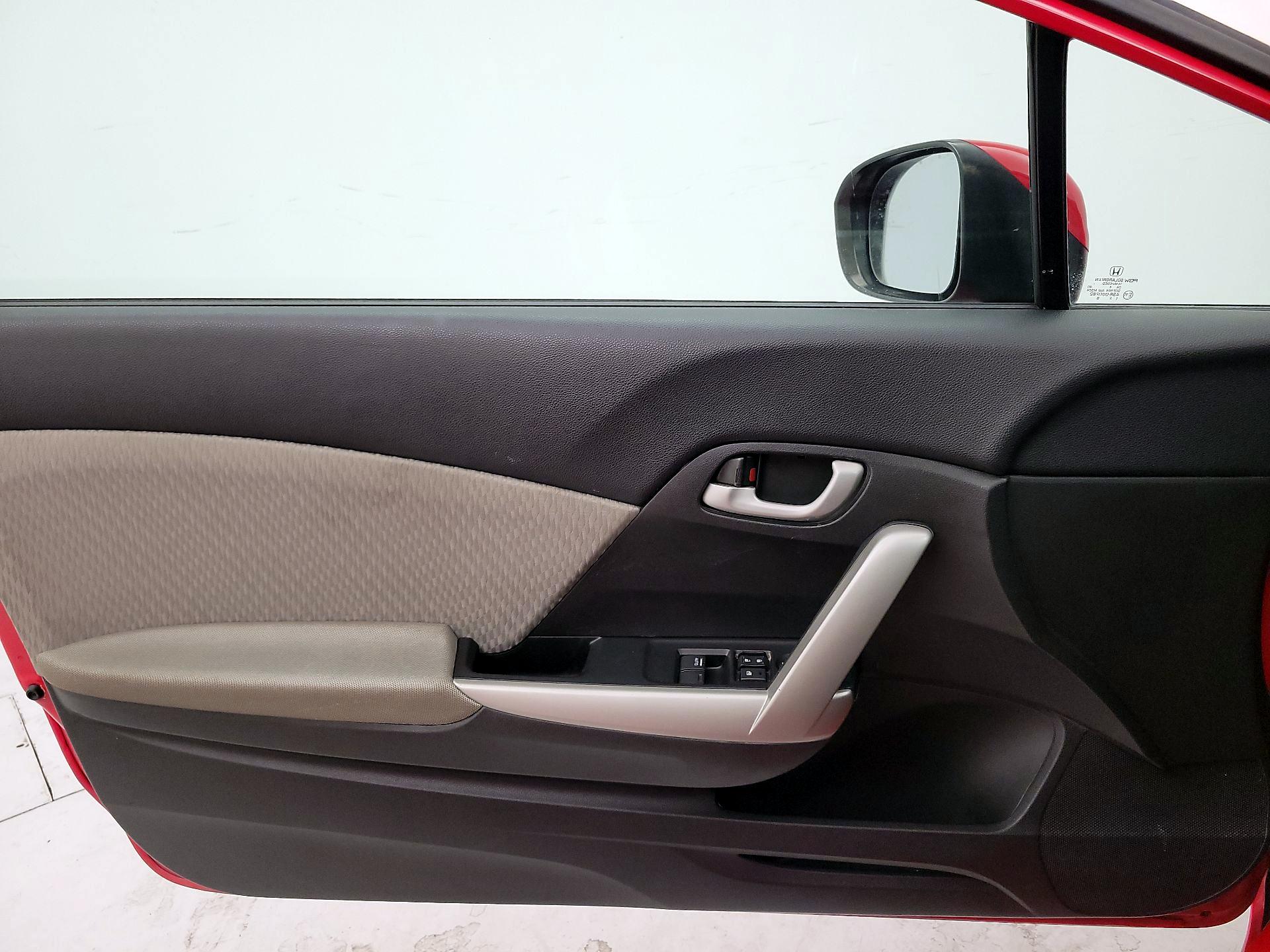 Thumbnail: 2015 Honda Civic - 12