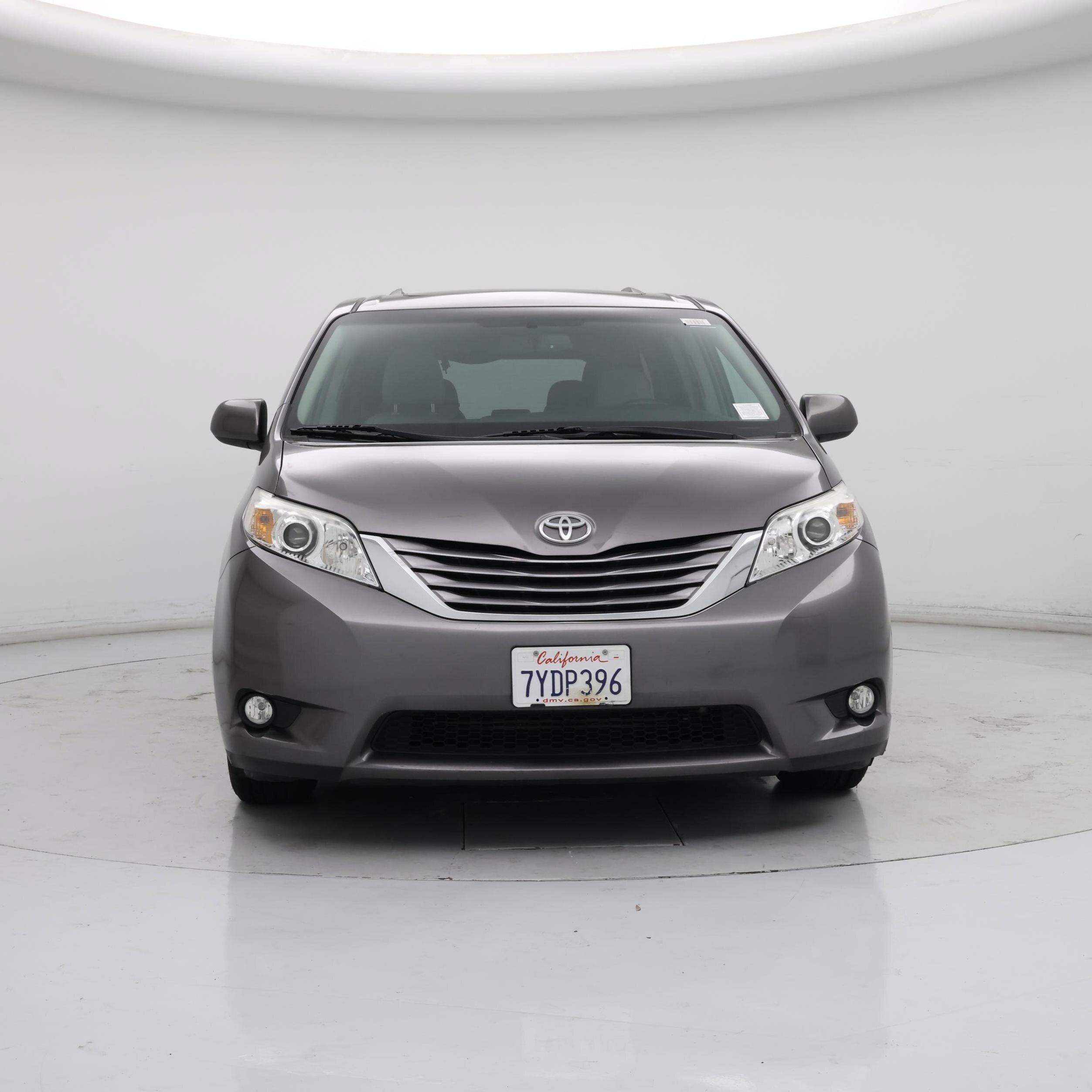 Thumbnail: 2017 Toyota Sienna - 5