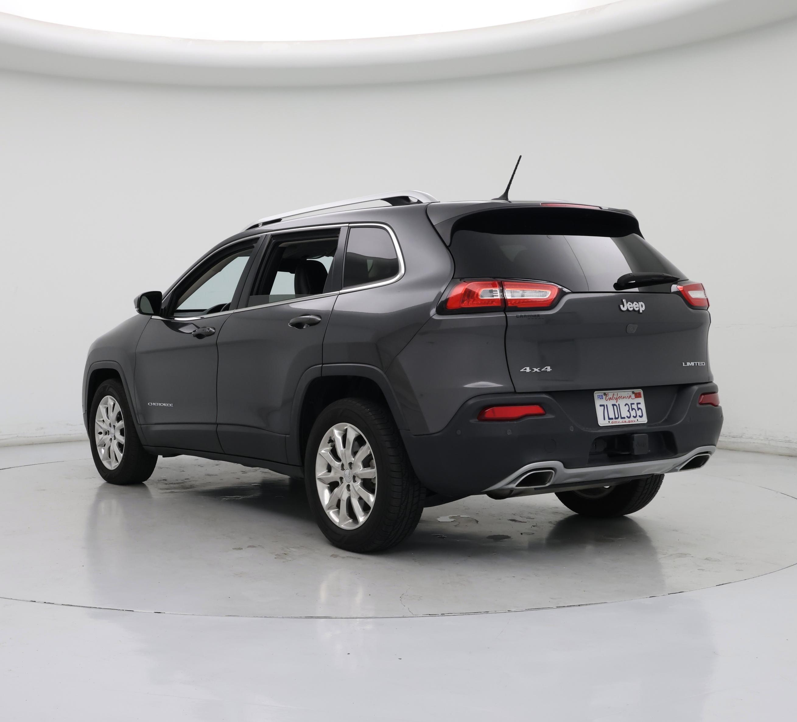 Thumbnail: 2015 Jeep Cherokee - 2