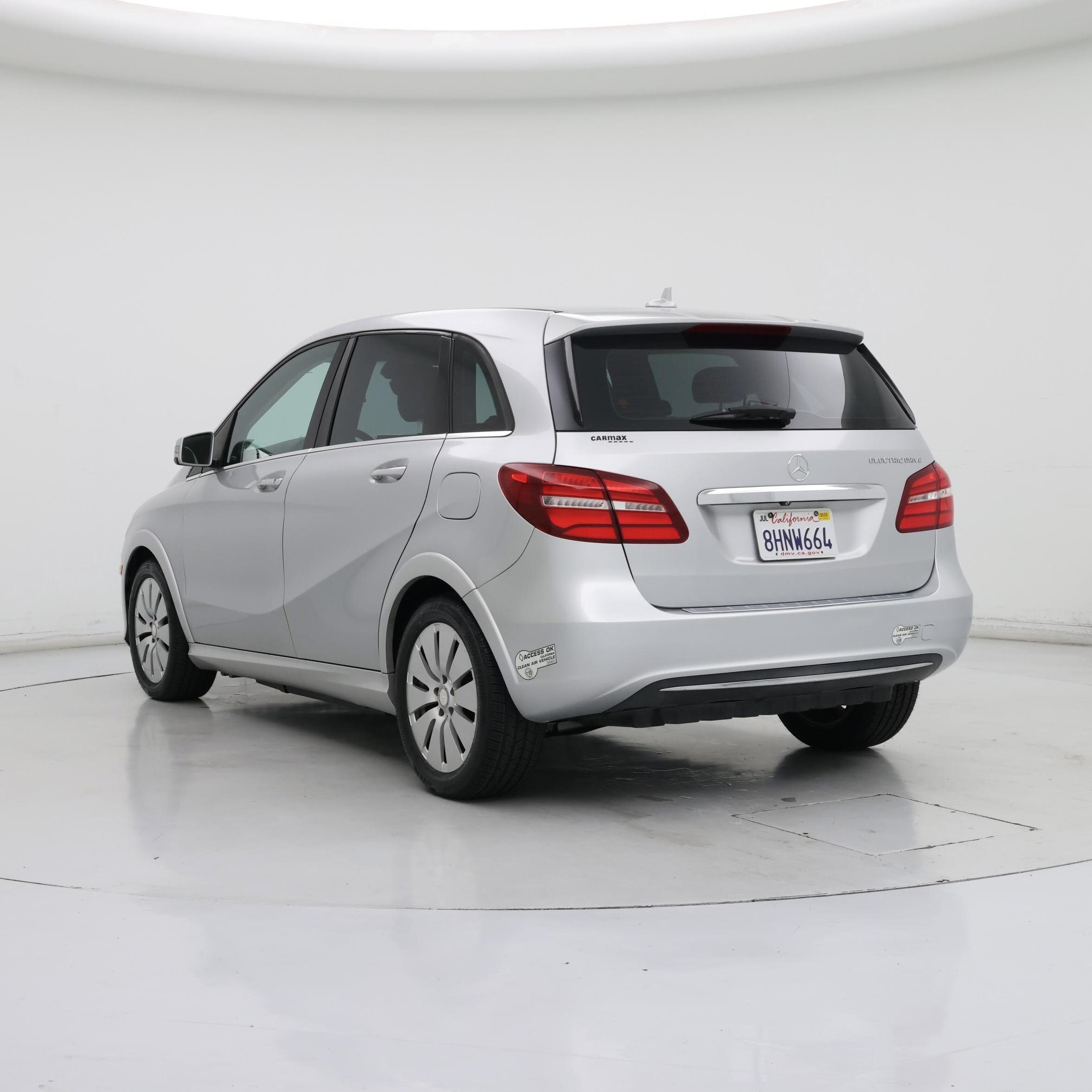 Thumbnail: 2015 Mercedes-Benz B-Class - 2