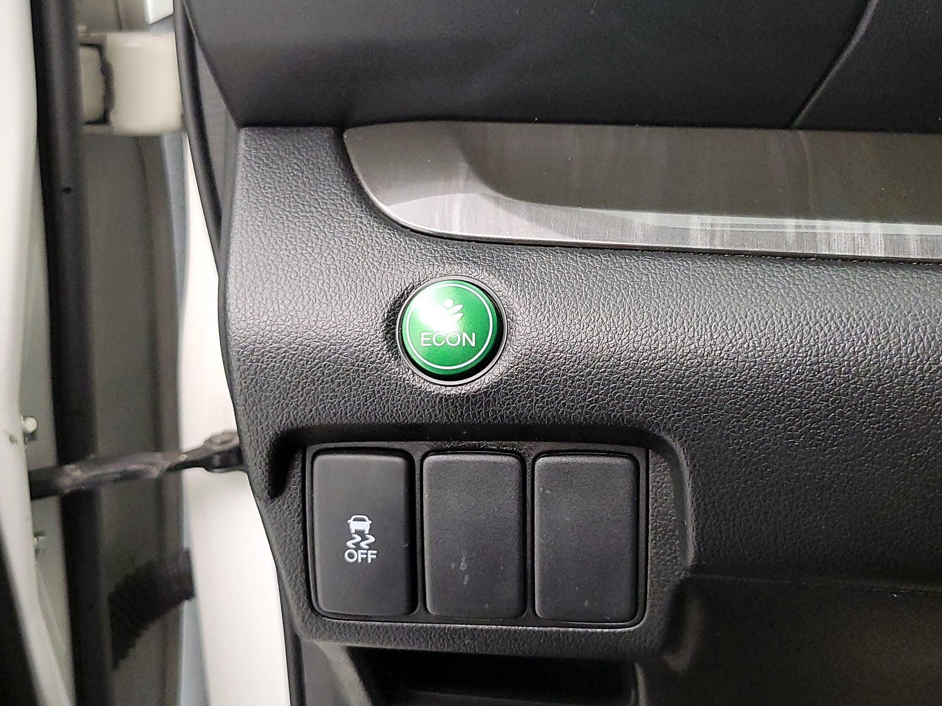 Thumbnail: 2013 Honda CR-V - 13