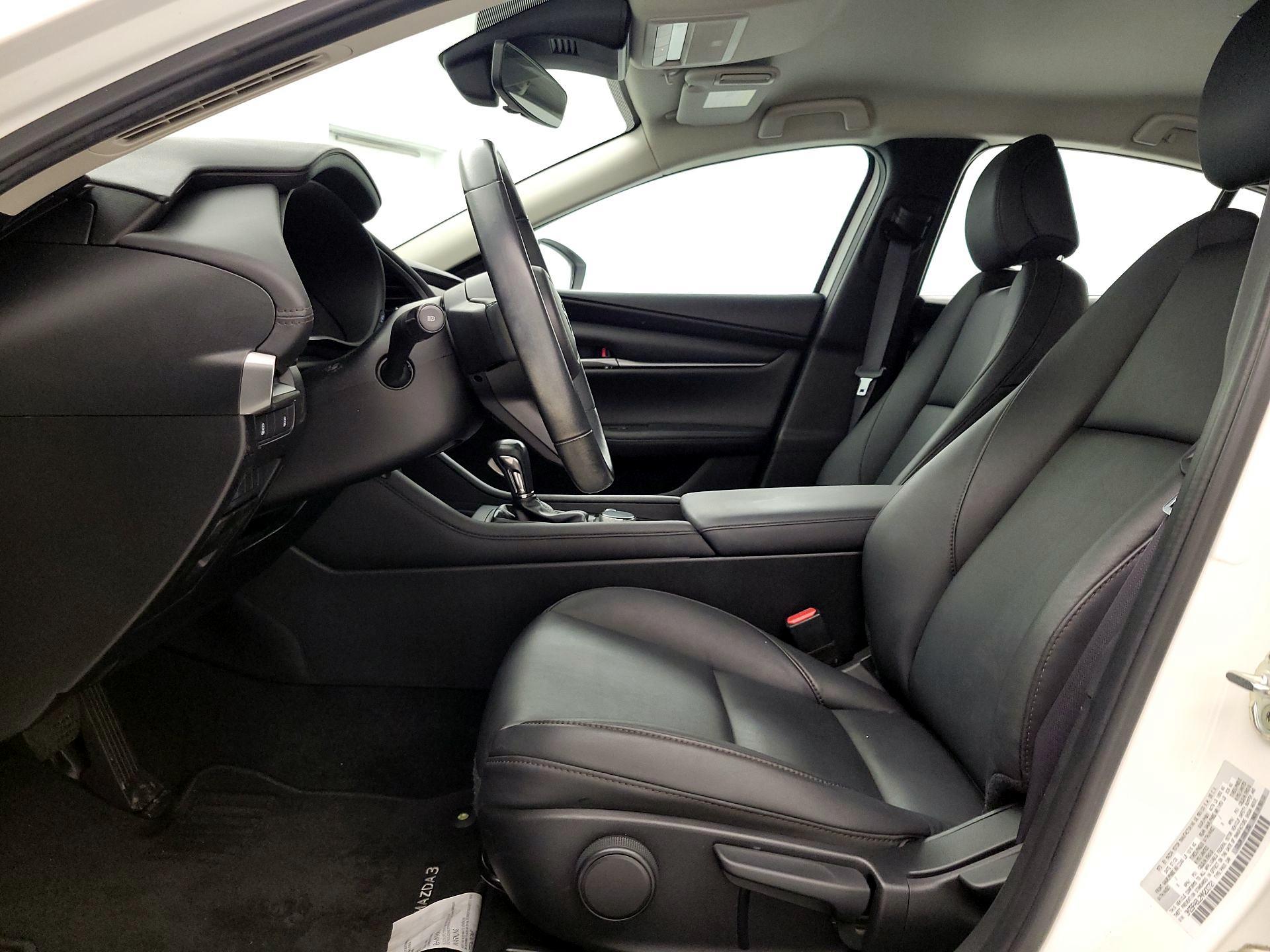 Thumbnail: 2021 Mazda Mazda3 - 11