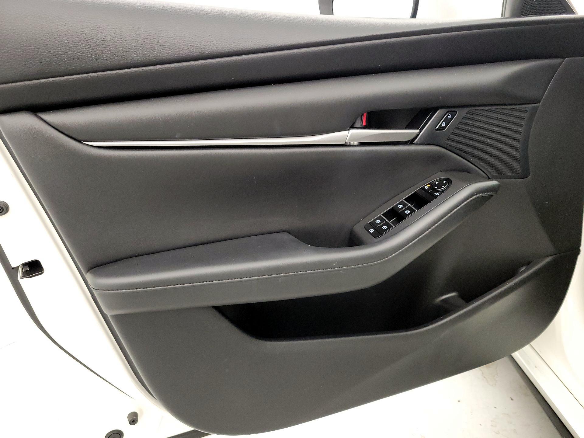 Thumbnail: 2021 Mazda Mazda3 - 12