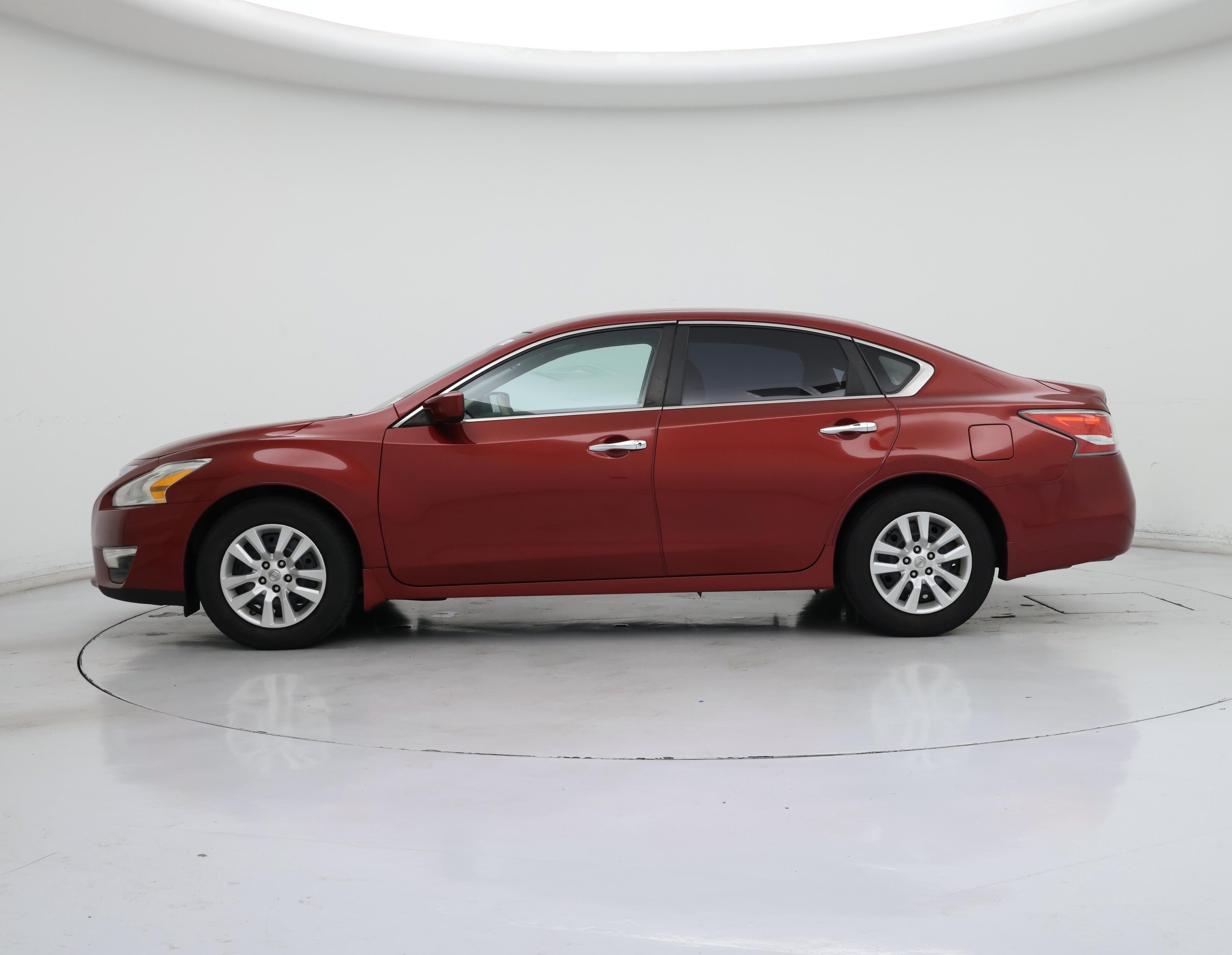 Thumbnail: 2015 Nissan Altima - 3