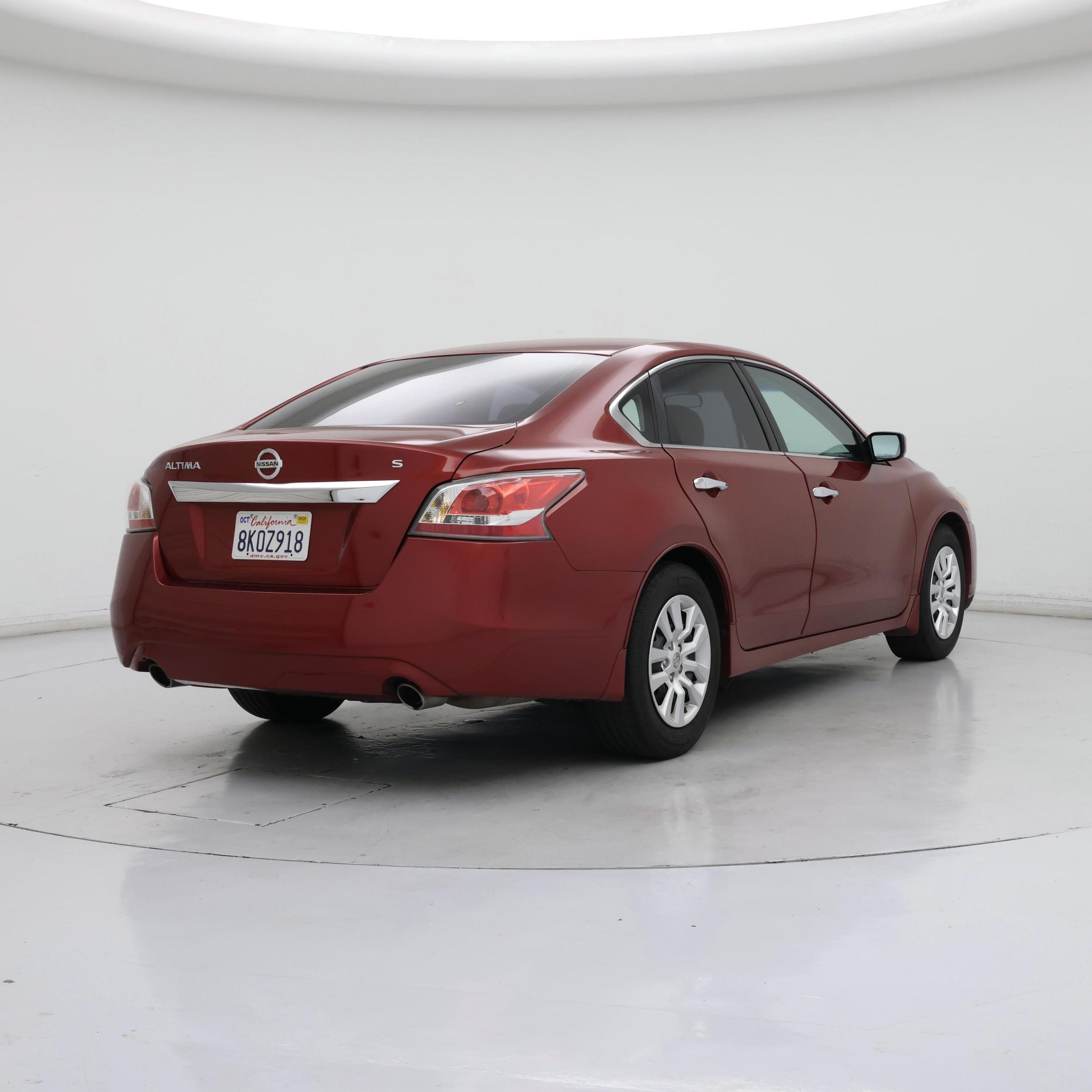 Thumbnail: 2015 Nissan Altima - 8