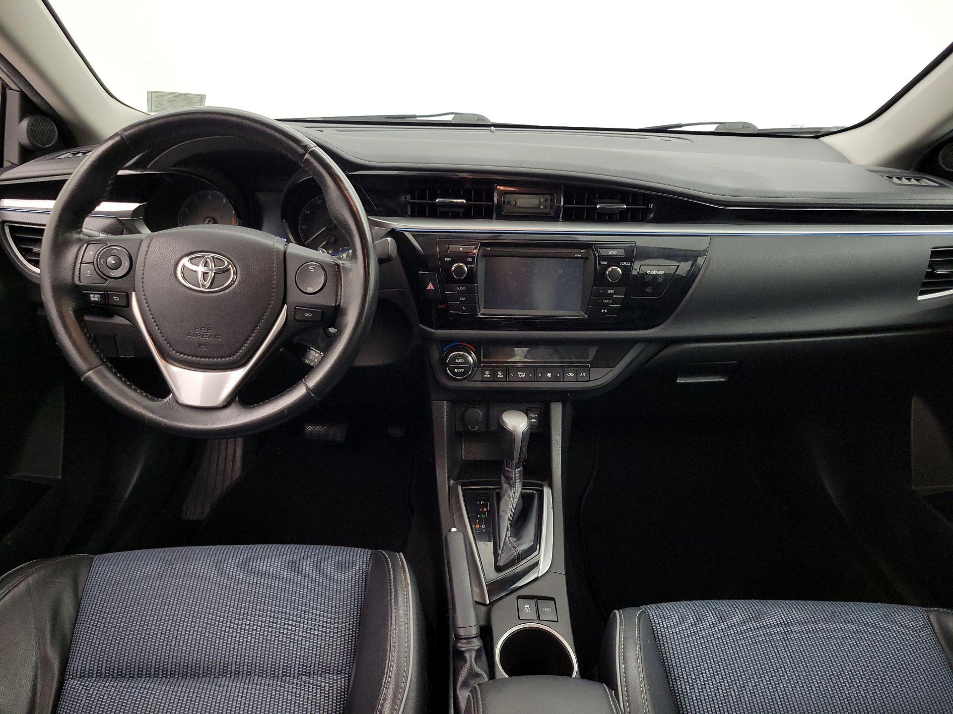 Thumbnail: 2014 Toyota Corolla - 9
