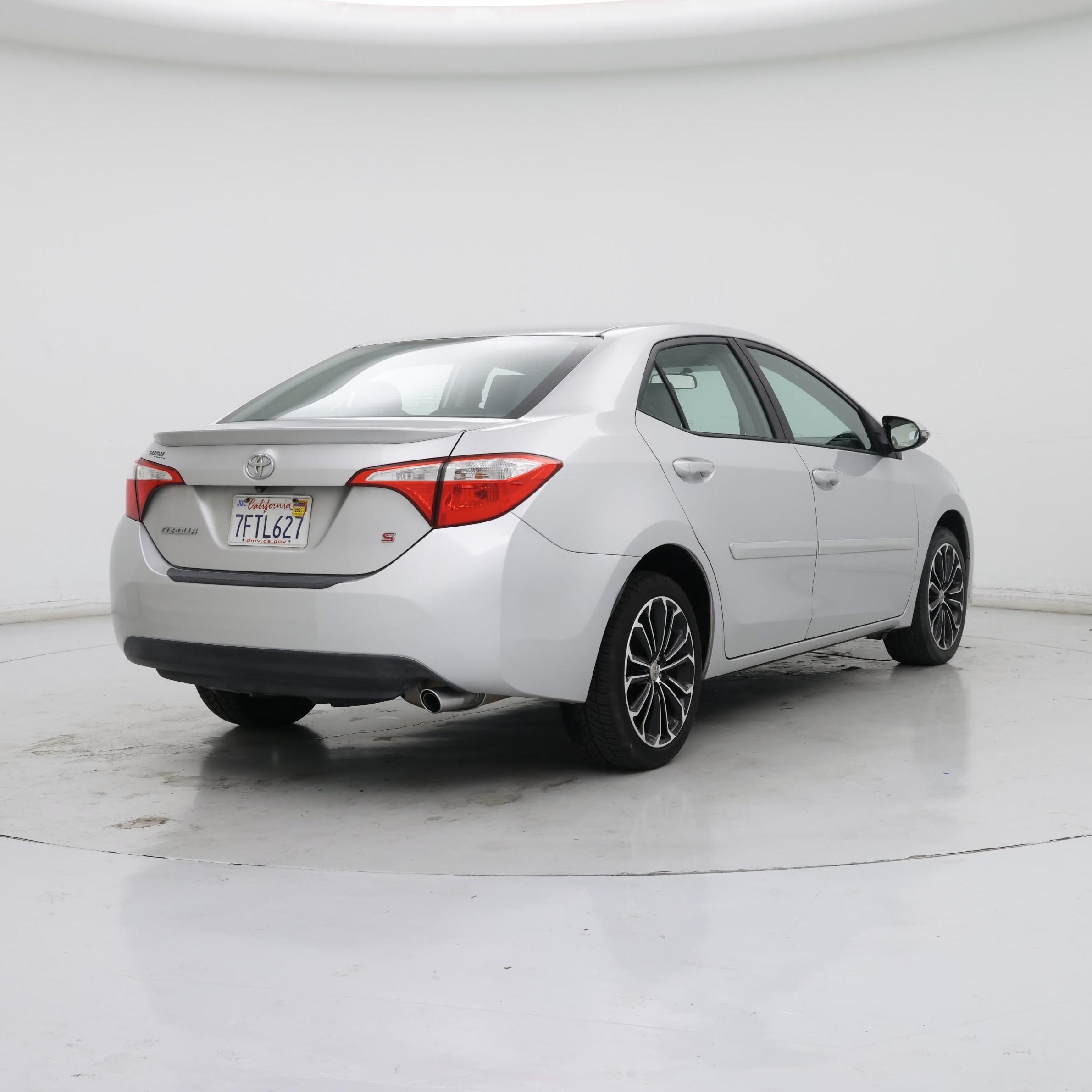 Thumbnail: 2014 Toyota Corolla - 8