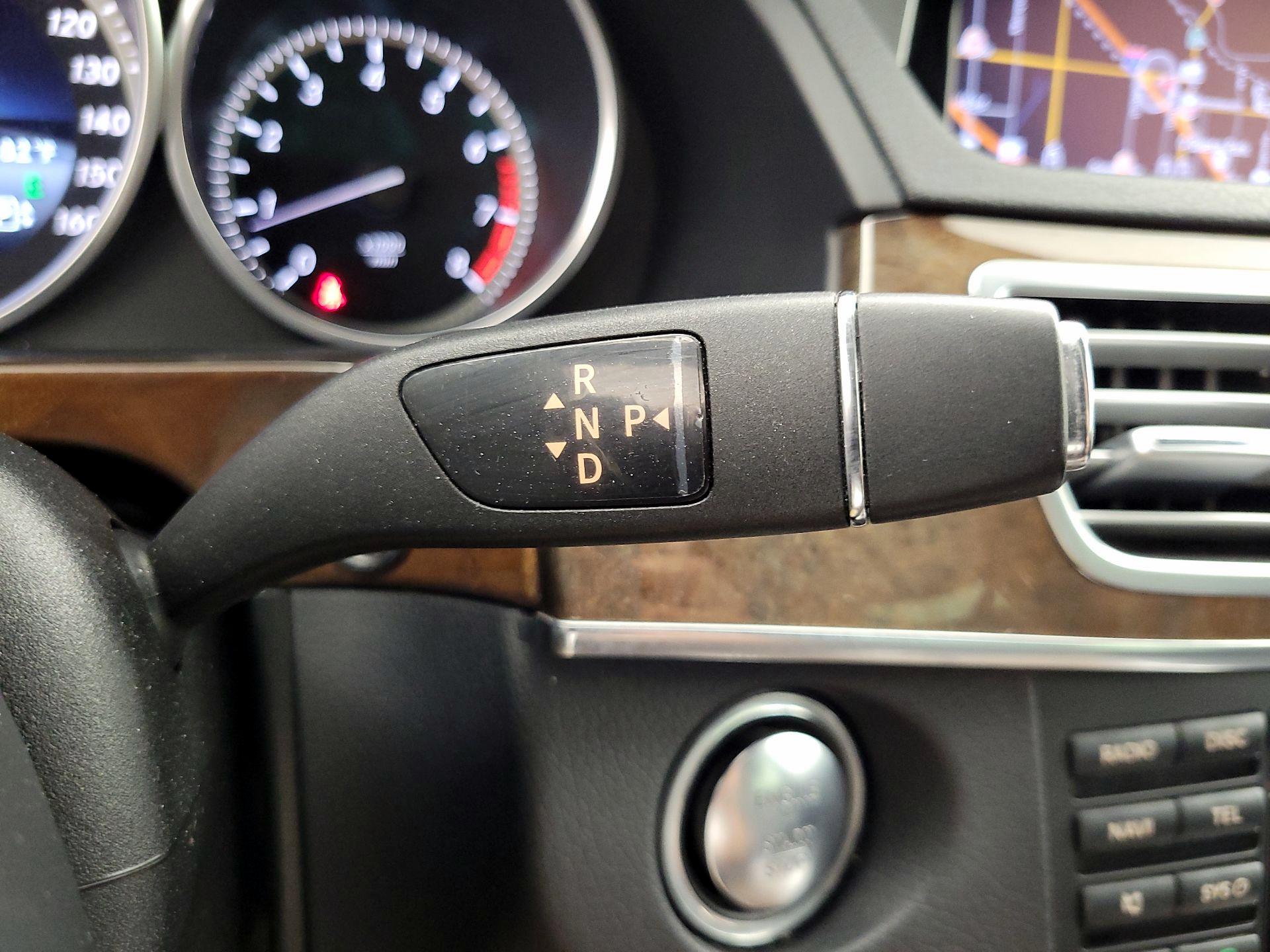 Thumbnail: 2014 Mercedes-Benz E-Class - 18