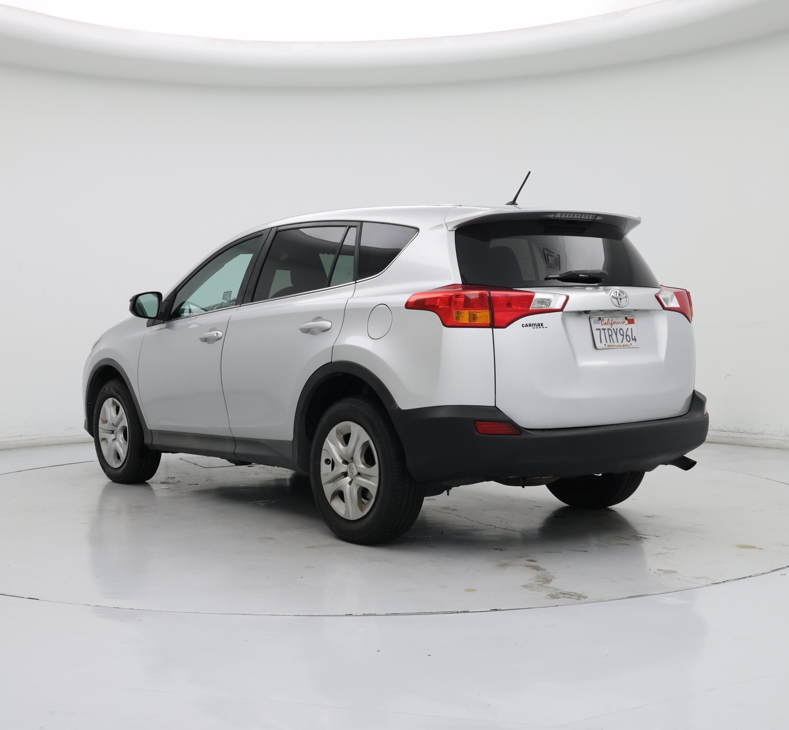Thumbnail: 2015 Toyota RAV4 - 2