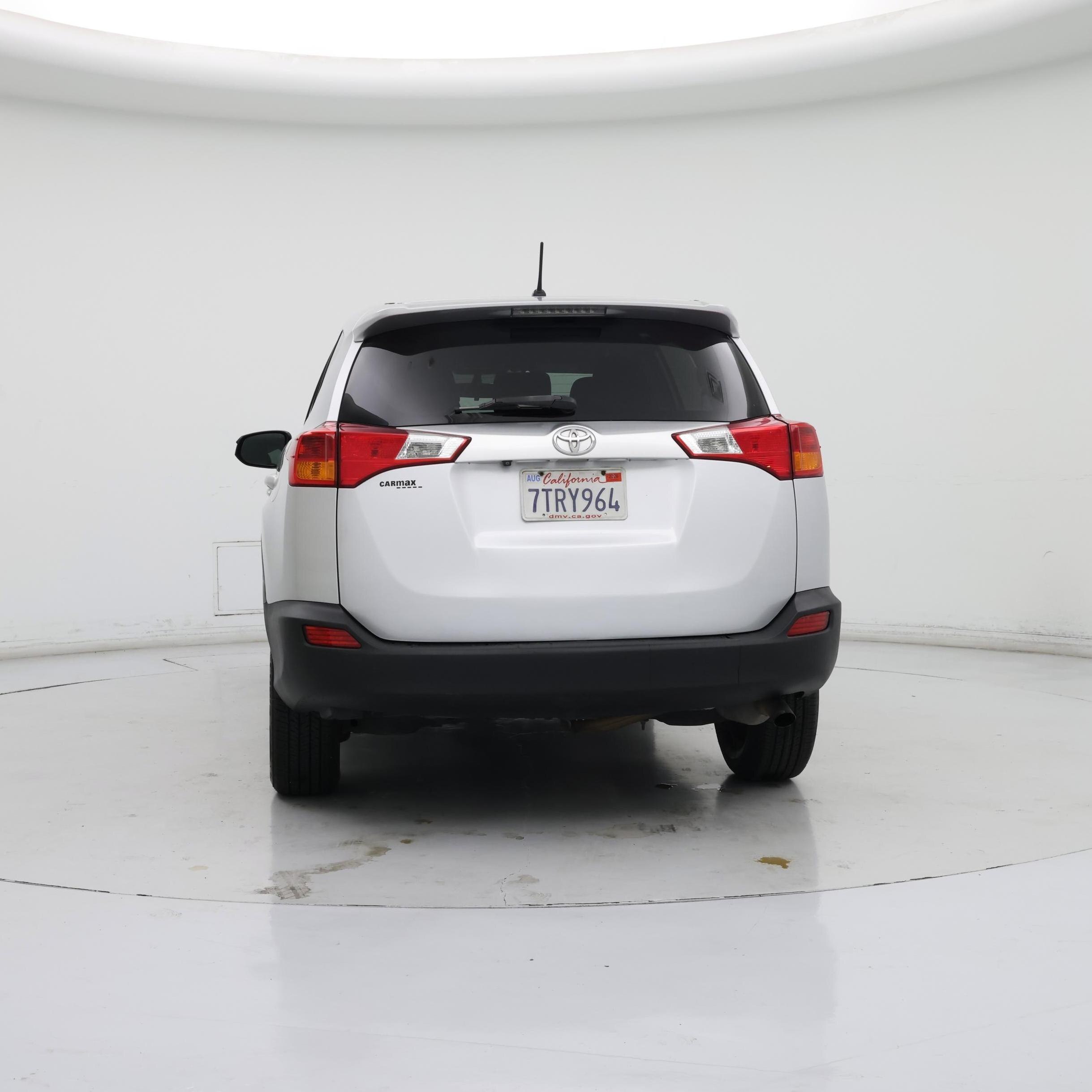 Thumbnail: 2015 Toyota RAV4 - 6