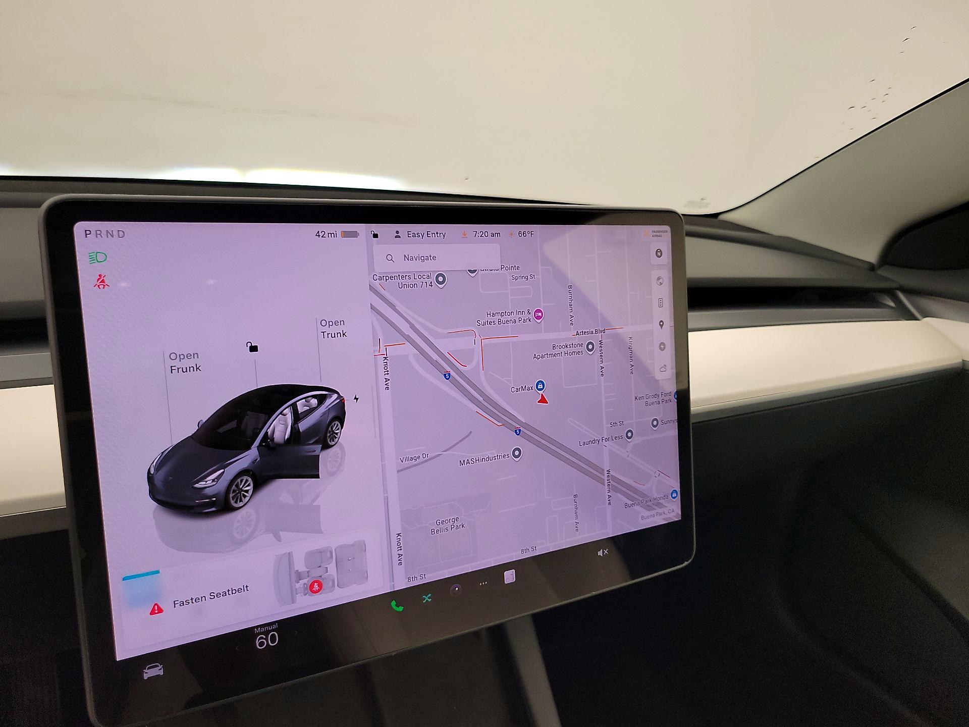 Thumbnail: 2022 Tesla Model 3 - 13