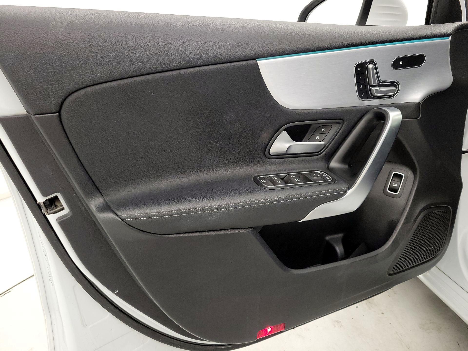 Thumbnail: 2021 Mercedes-Benz A-Class - 12
