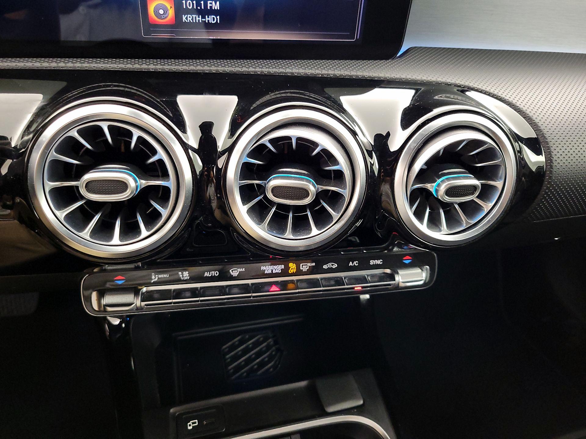 Thumbnail: 2021 Mercedes-Benz A-Class - 16