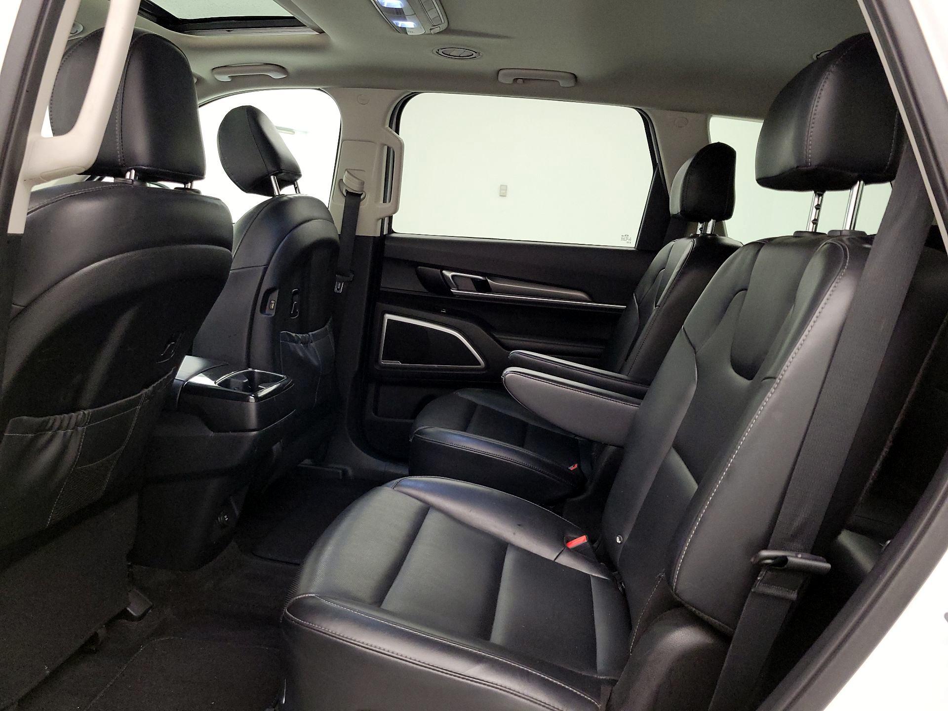 Thumbnail: 2021 Kia Telluride - 20