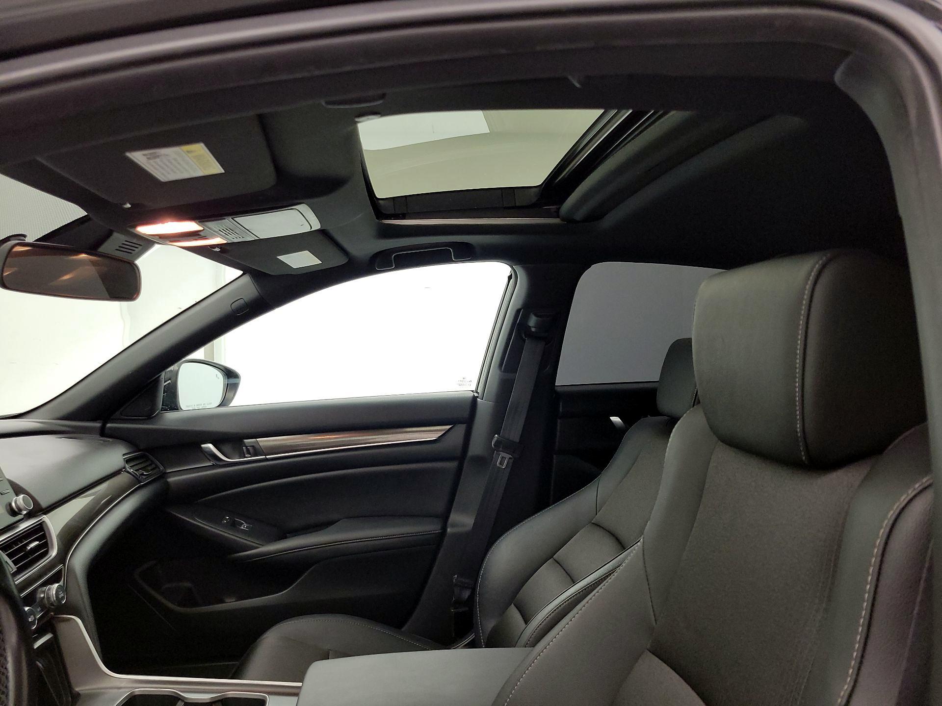 Thumbnail: 2020 Honda Accord - 19