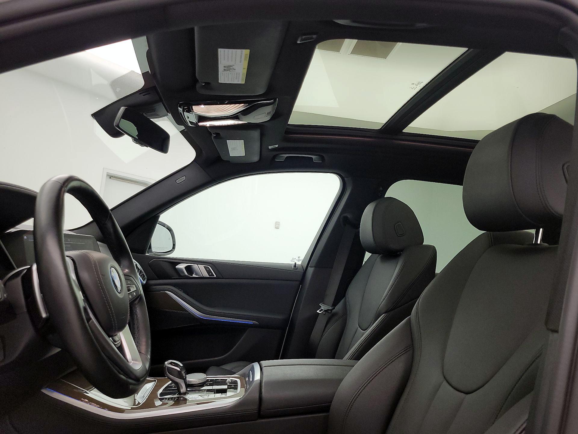 Thumbnail: 2022 BMW X5 - 20