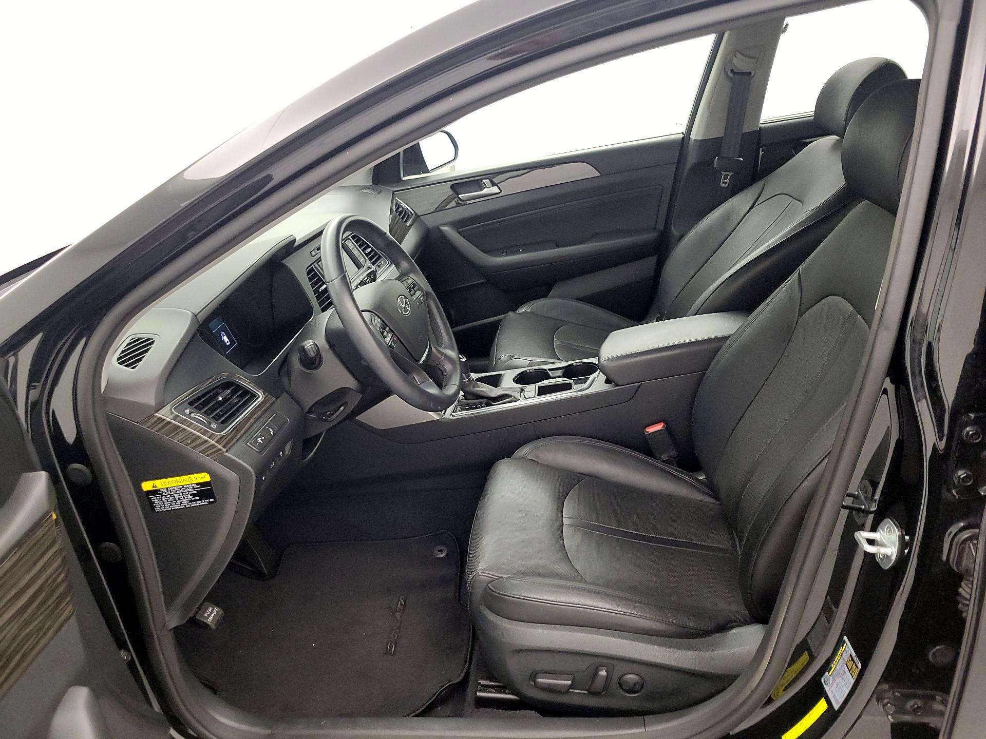 Thumbnail: 2015 Hyundai Sonata - 11