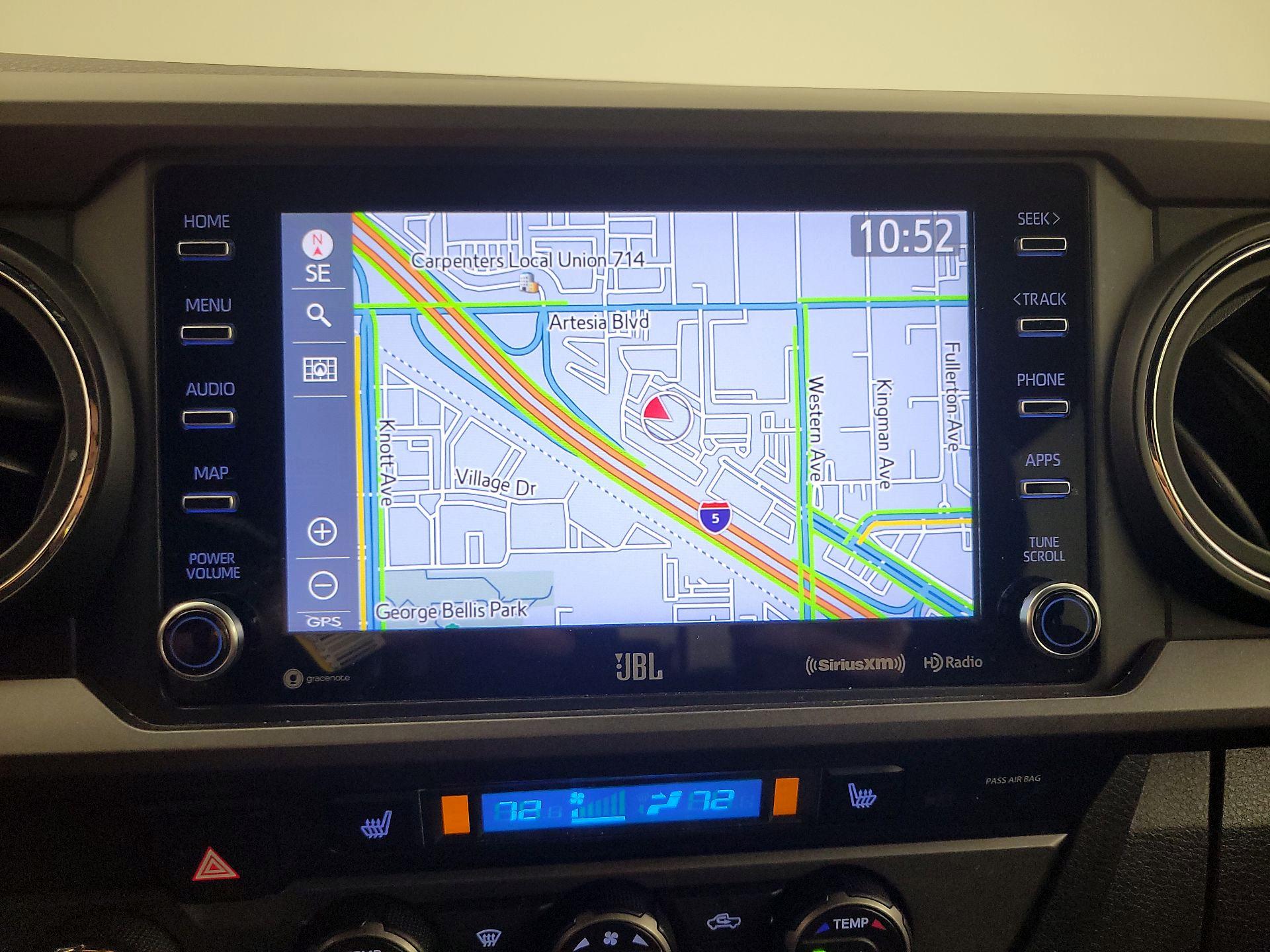 Thumbnail: 2021 Toyota Tacoma - 14