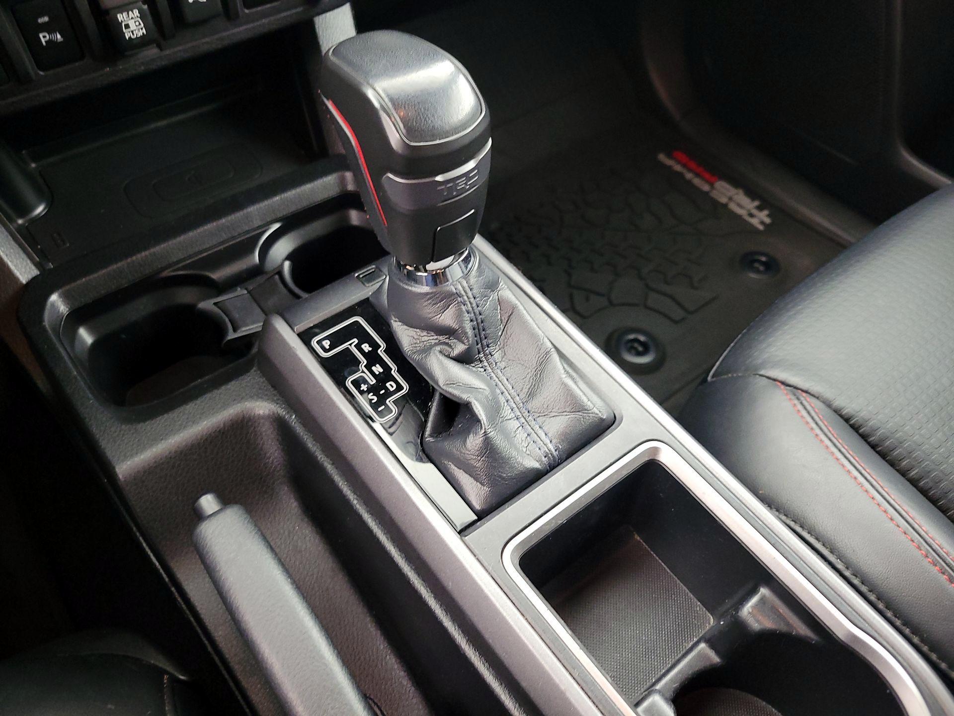 Thumbnail: 2021 Toyota Tacoma - 18