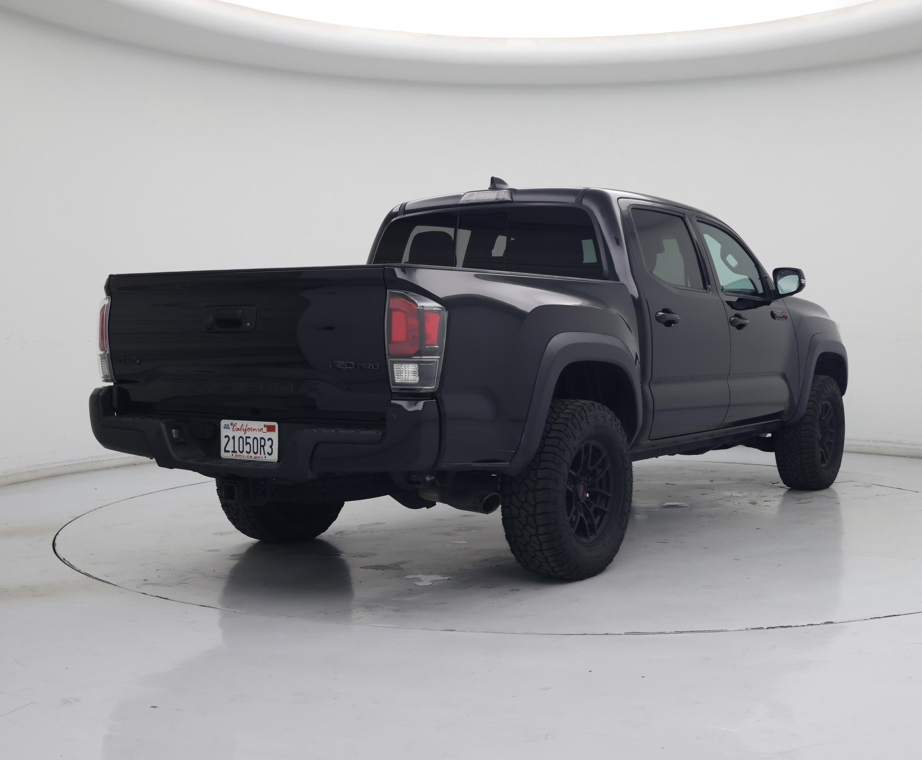 Thumbnail: 2021 Toyota Tacoma - 8
