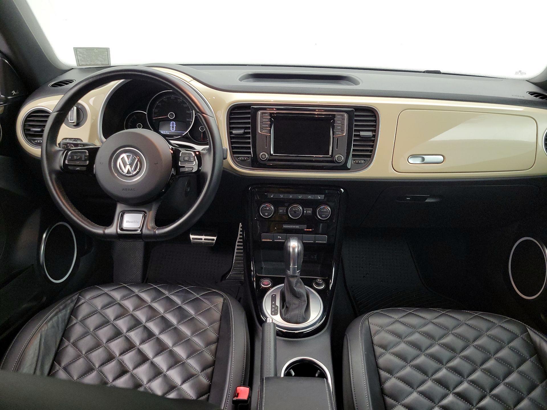 Thumbnail: 2019 Volkswagen Beetle - 9