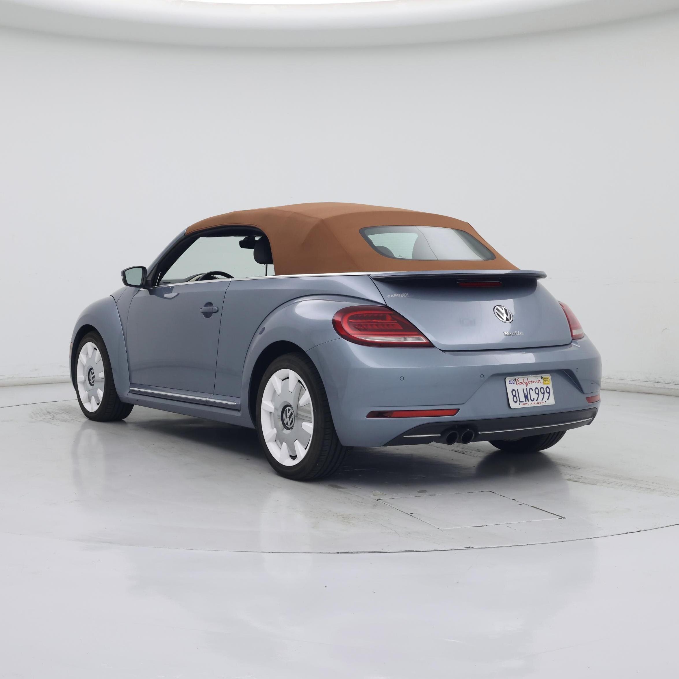 Thumbnail: 2019 Volkswagen Beetle - 2