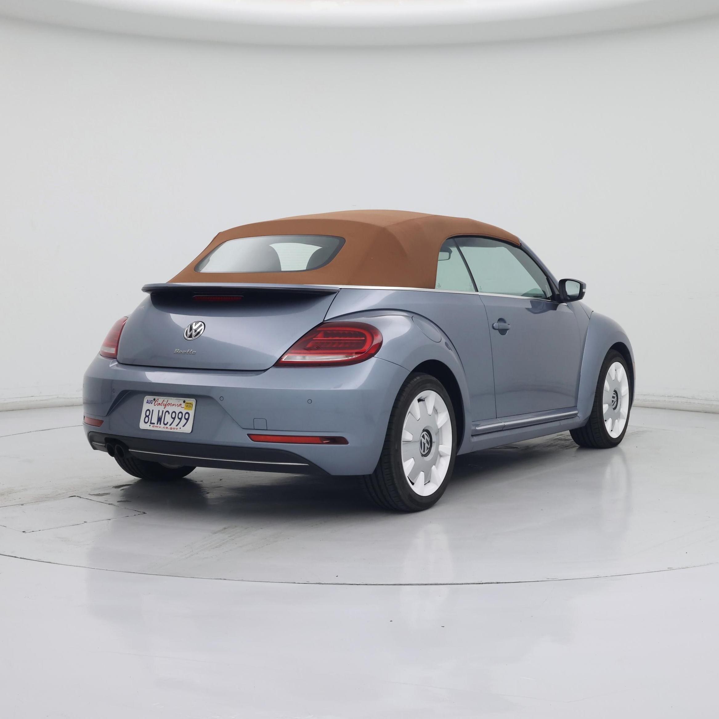 Thumbnail: 2019 Volkswagen Beetle - 8
